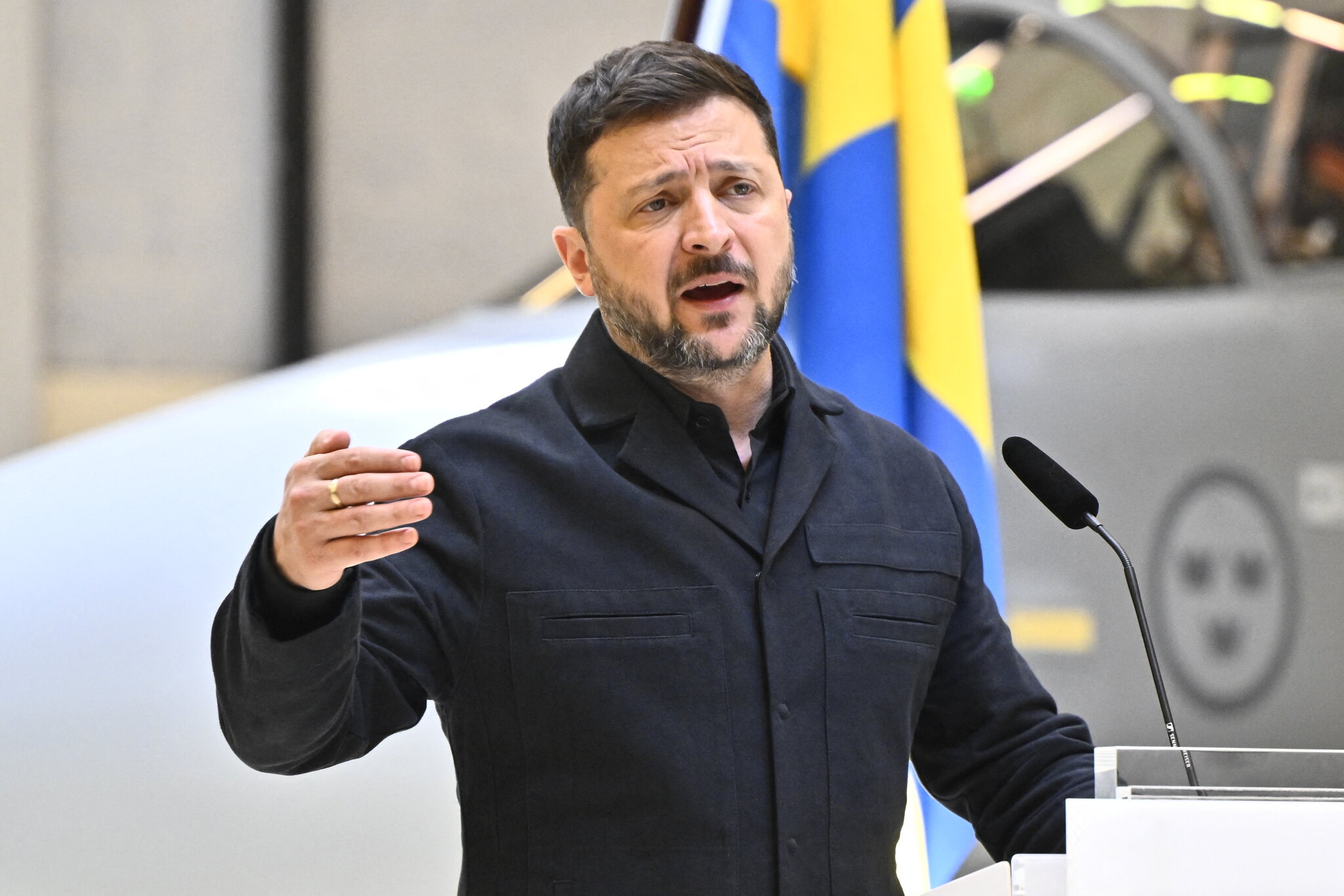 Zelensky Mixes Taunts and Peace Talks Offer in Letter to Putin