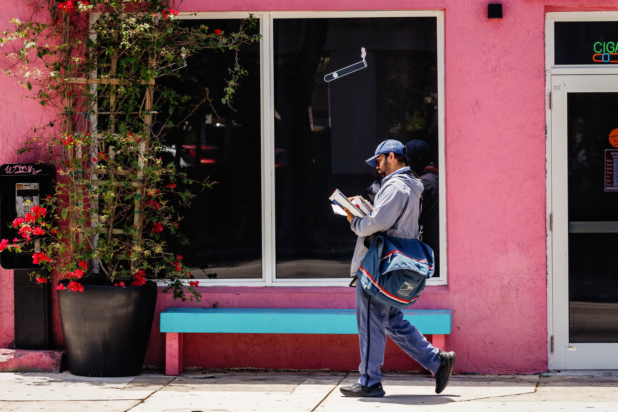 Postal Service Frees Up Enough Cash to Keep Operating for ‘Several Years’