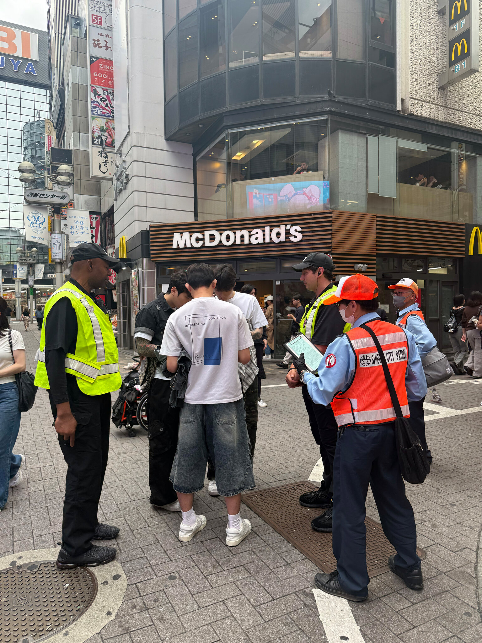 On Patrol With Tokyo’s New Litter Police