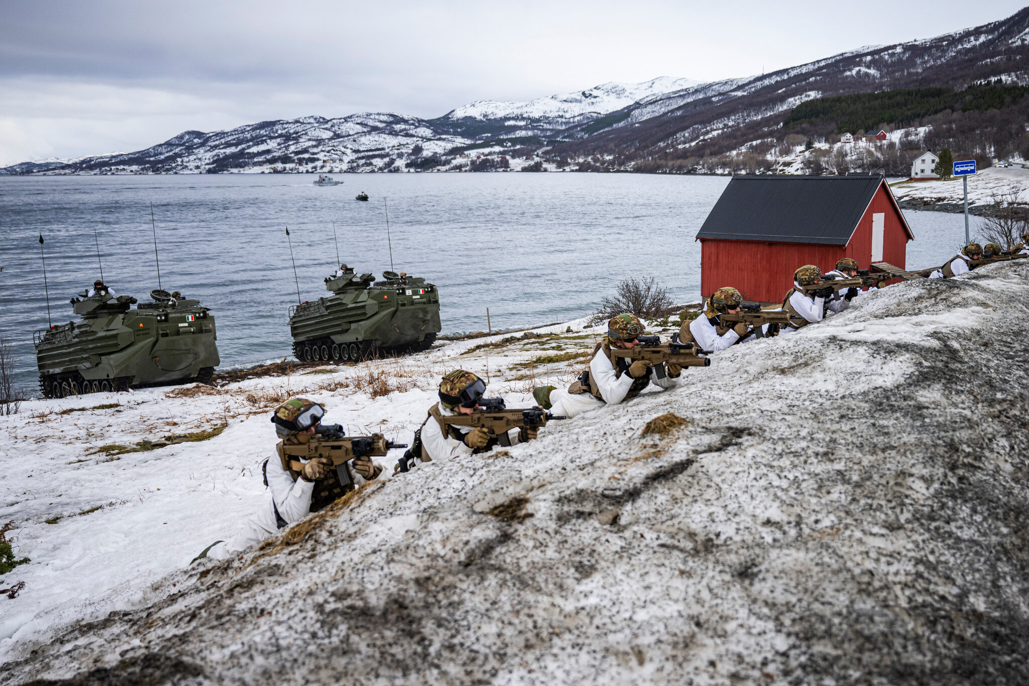 Europe Needs New Military Alliance to Defend Itself, Italy Says