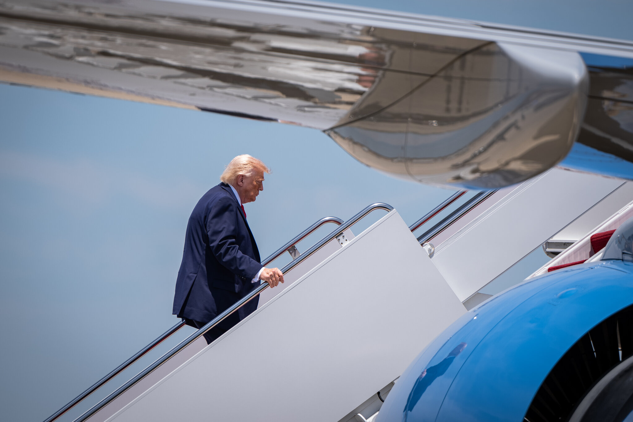 Trump Eyes a Piece of A.I.