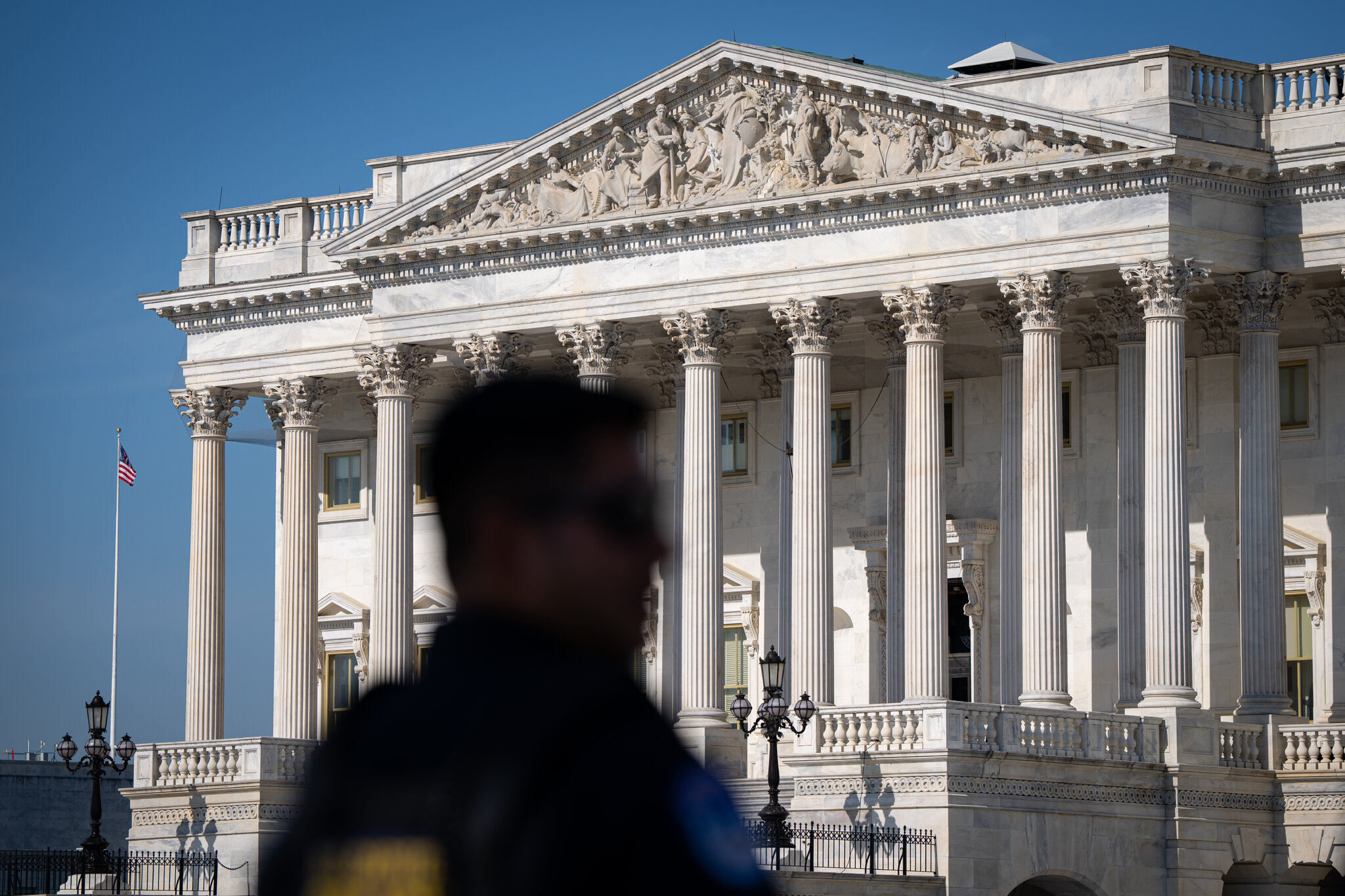 House Passes Union Contract Bill, Bucking Republican Leaders