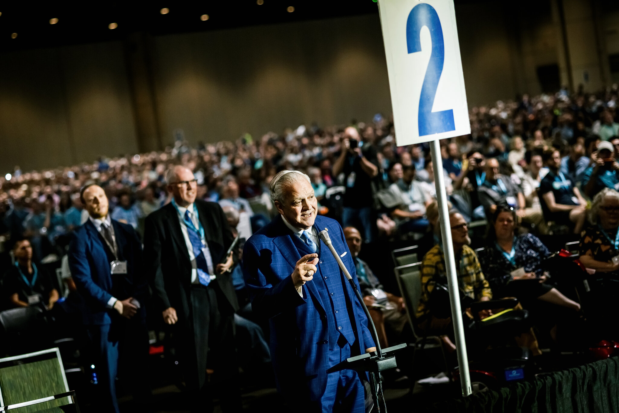 Southern Baptists Move to Strengthen Ban on Women Pastors