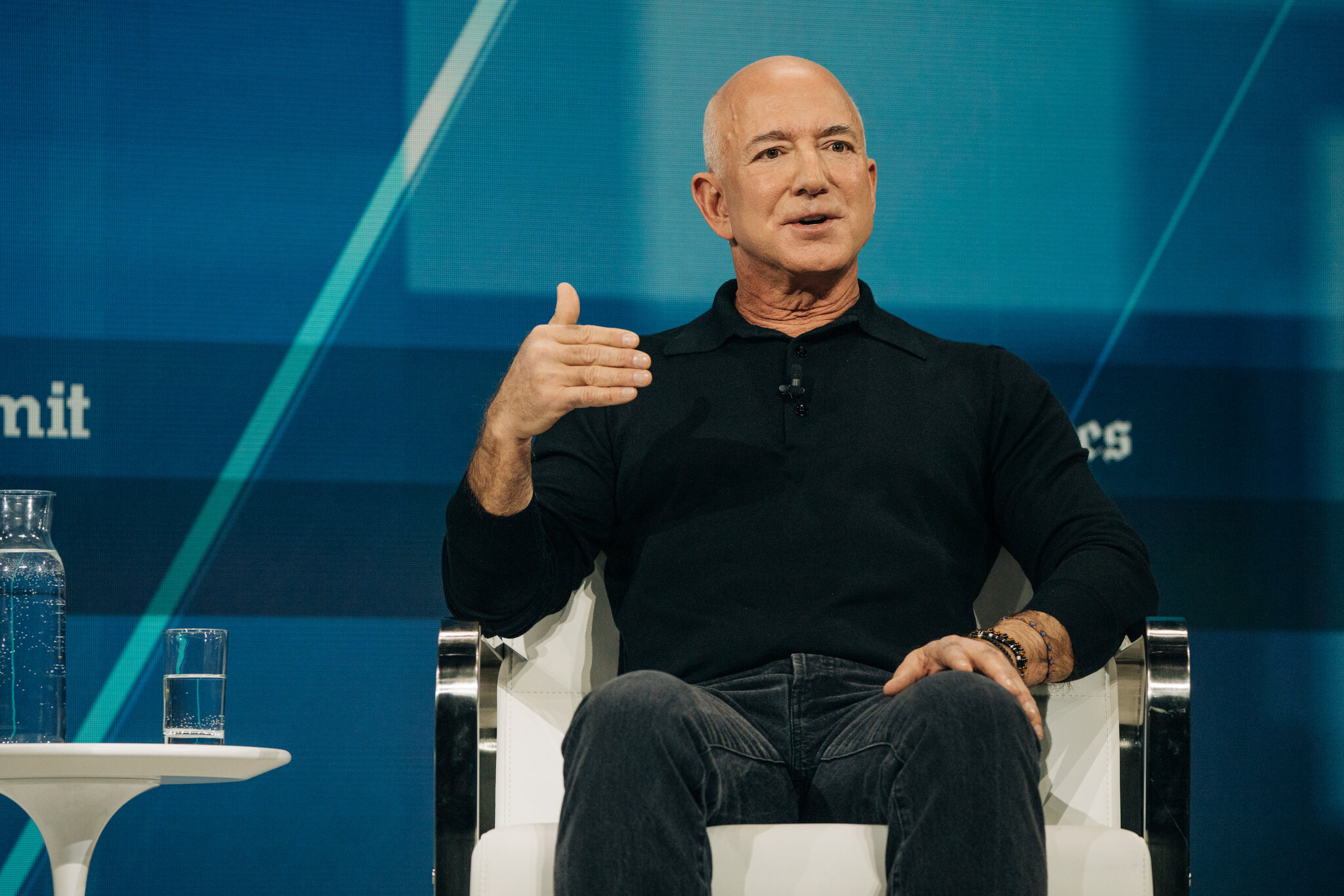 Jeff Bezos Wants to Build an ‘Artificial General Engineer’