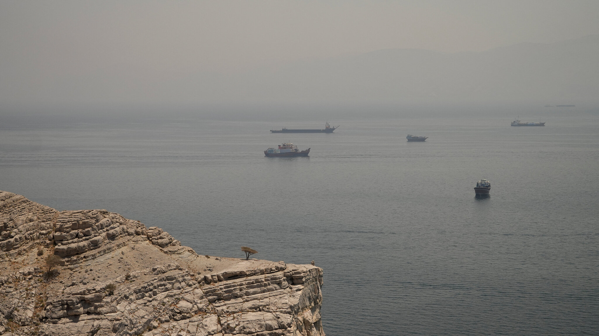 U.S. Strikes on Ships Off Oman Continue After Deaths of Indian Sailors