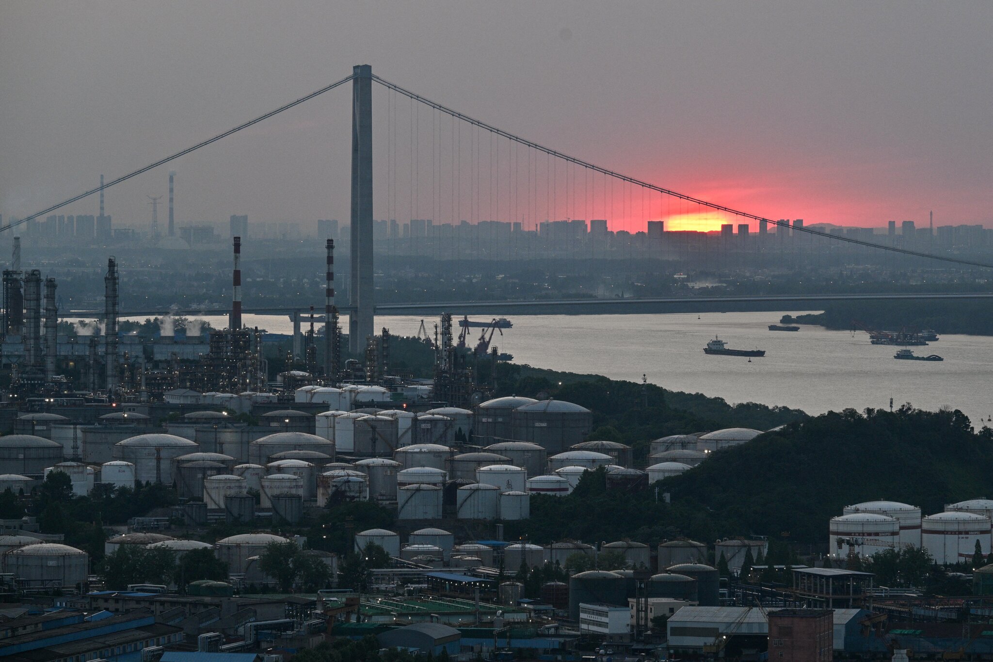 How China Can Move the Price of Oil Even by Not Buying