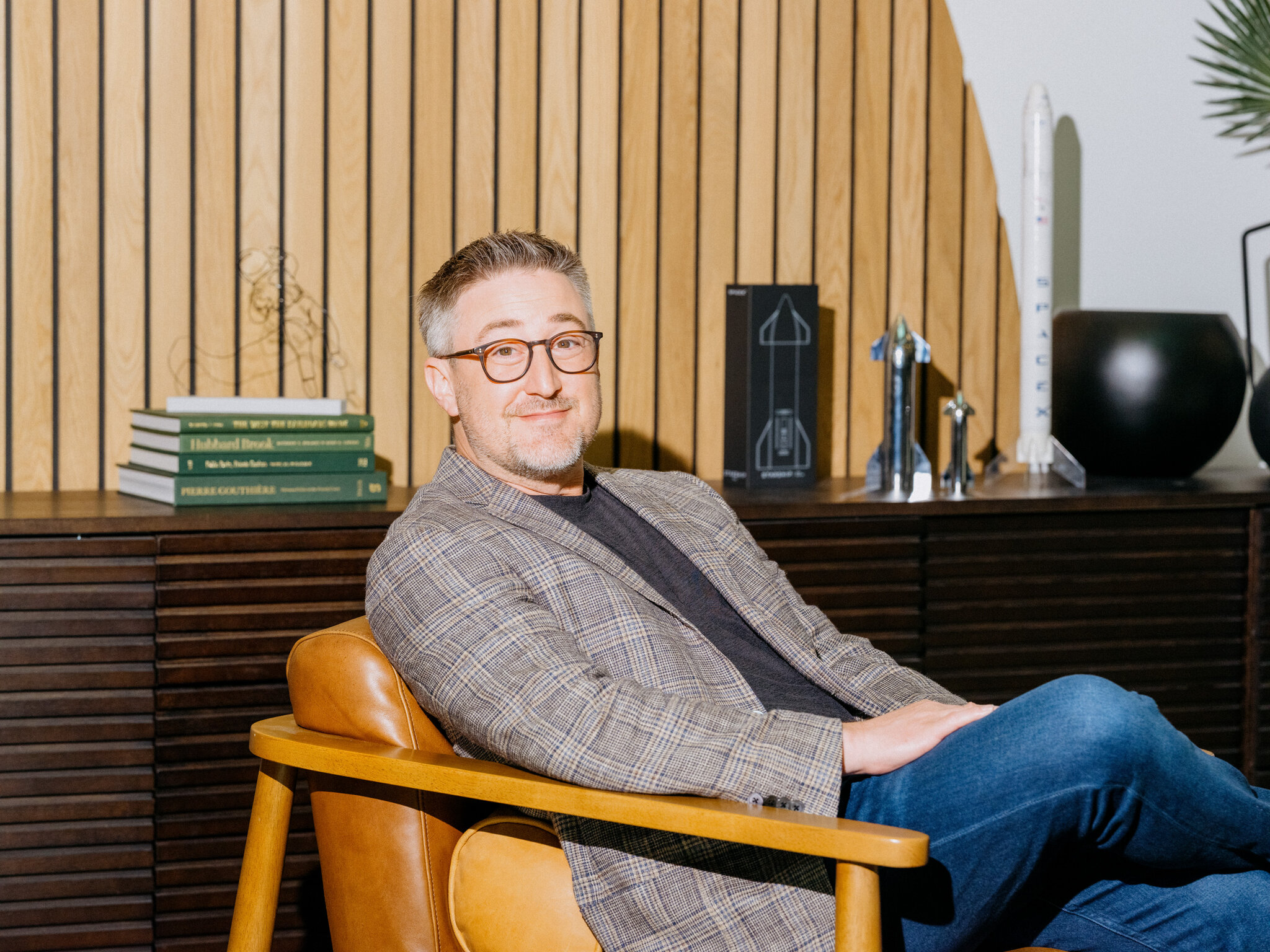 He Spent 15 Years Amassing SpaceX Shares. Now Comes the Windfall.