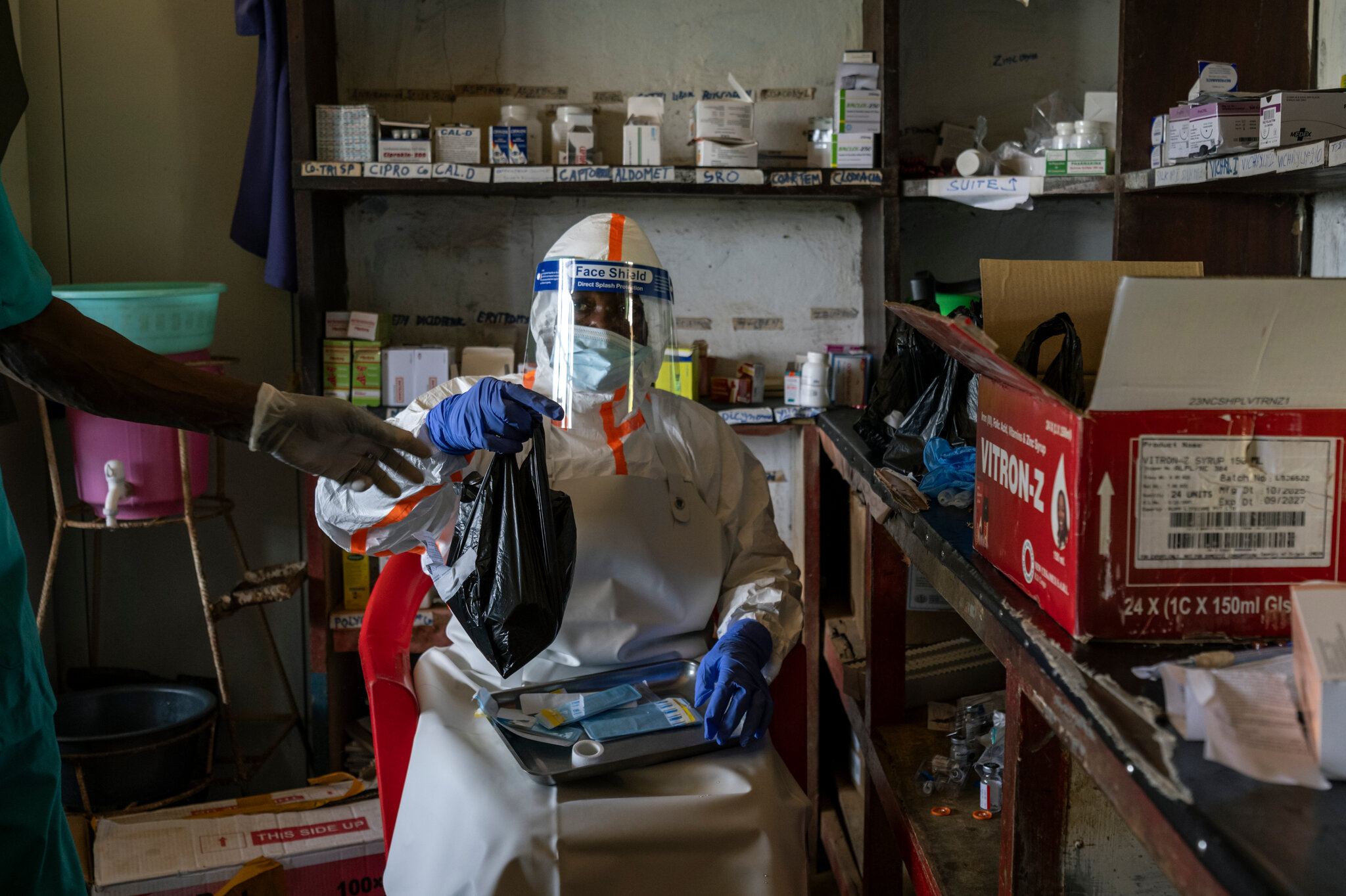 Scientists Race to Test Treatments as Ebola Outbreak Widens