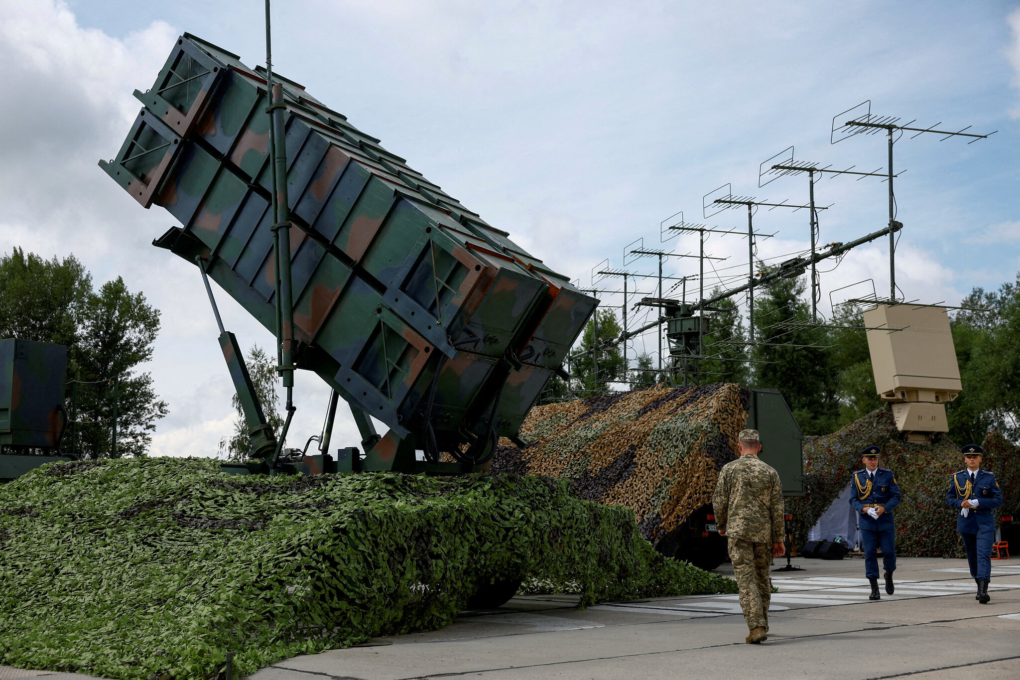 Russia Is Rich in Ballistic Missiles. Ukraine Is Short of Ways to Stop Them.