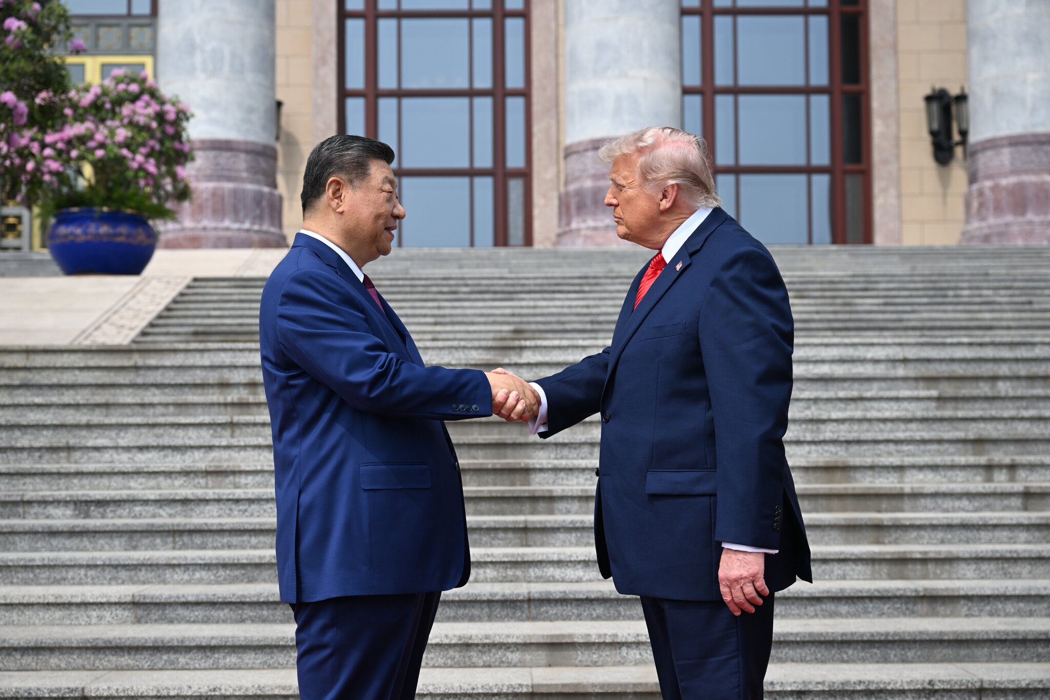 Live Updates: China’s Xi Warns Trump on Taiwan at Beijing Summit