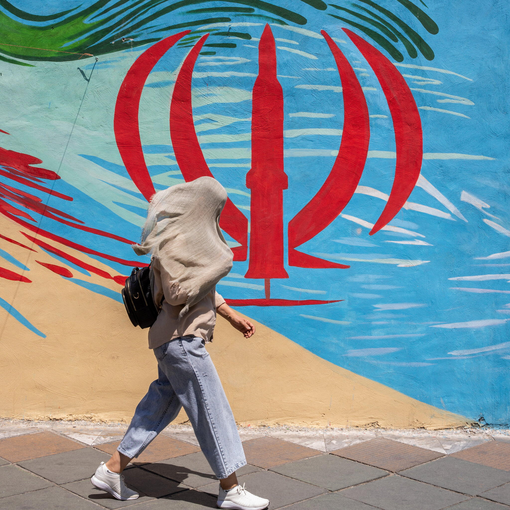Iran War Live Updates: U.S. and Tehran Send Mixed Signals on Emerging Peace Agreement