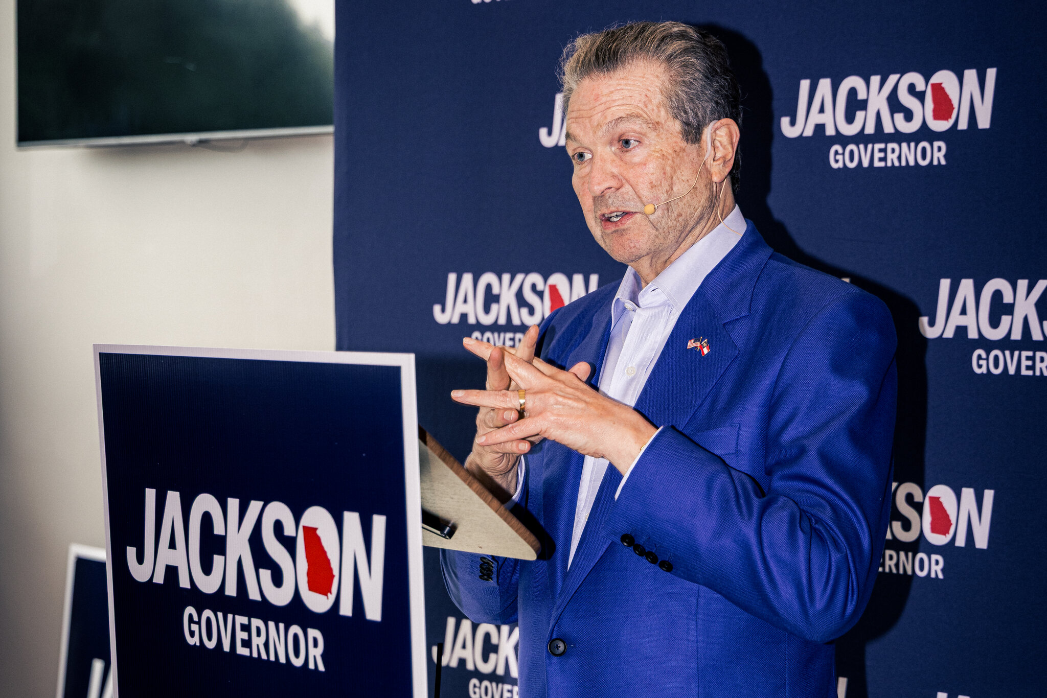 This Billionaire Running for Governor Is Fighting the I.R.S.