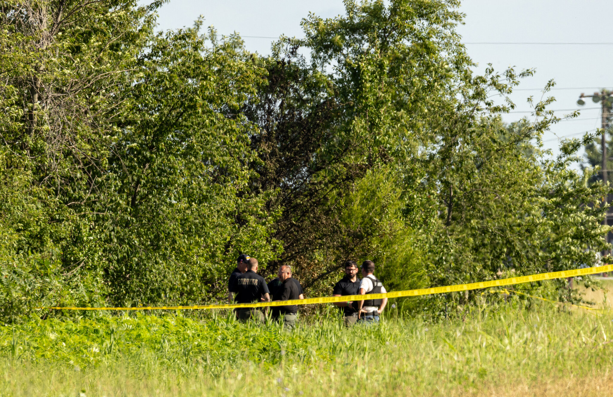 Investigators Look for Electronic Devices of Victims in Skydiving Crash