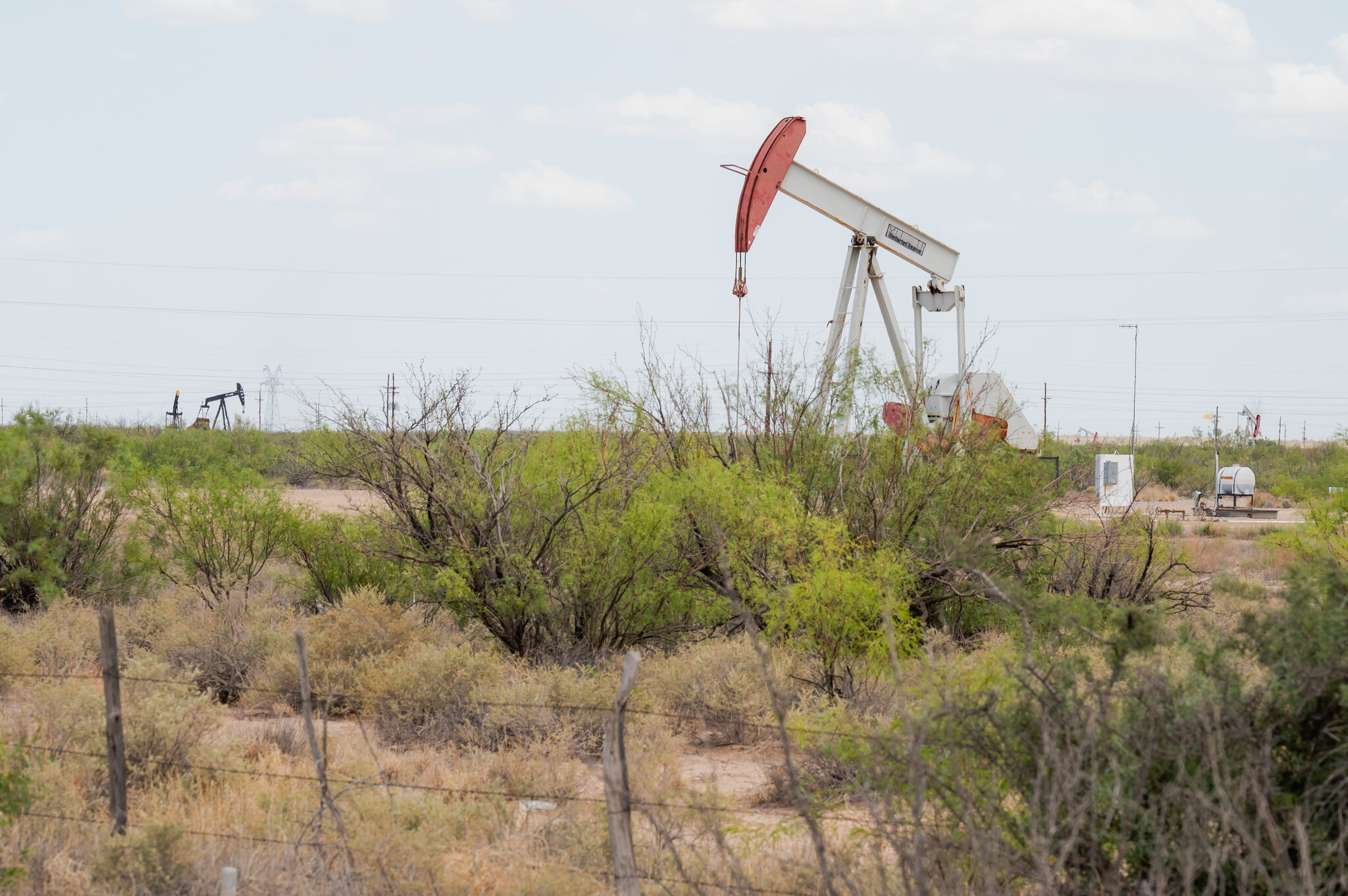 Oil Prices Continue to Fall as Traders Assess U.S.-Iran Deal