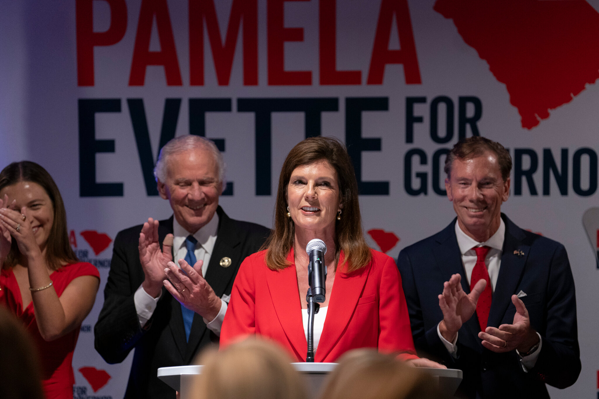 Trump Shifts Stance in South Carolina After Losses in Governor’s Races