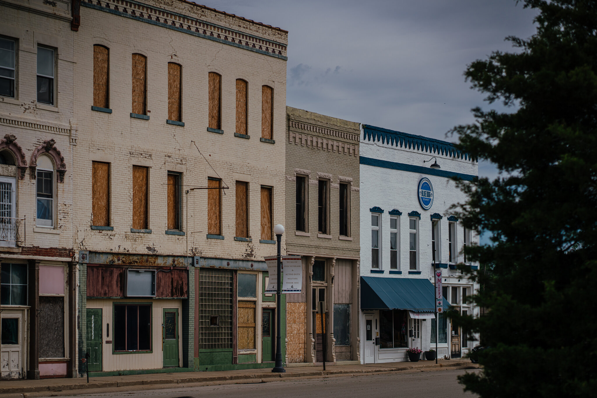 ‘What’s Left After the Prison Is Gone?’: A Town Worries About Its Future