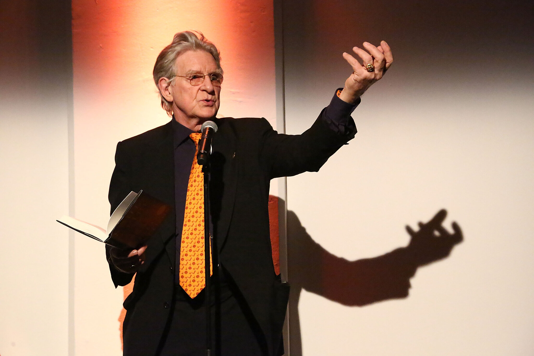 Robert Thurman, Leading Interpreter of Tibetan Buddhism, Dies at 84