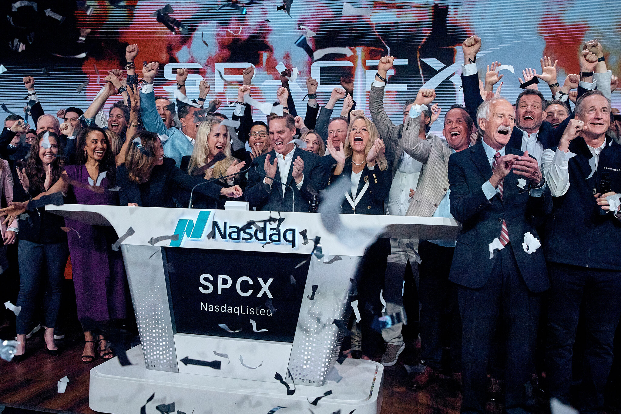 Retail Investors Help Send SpaceX Shares Soaring