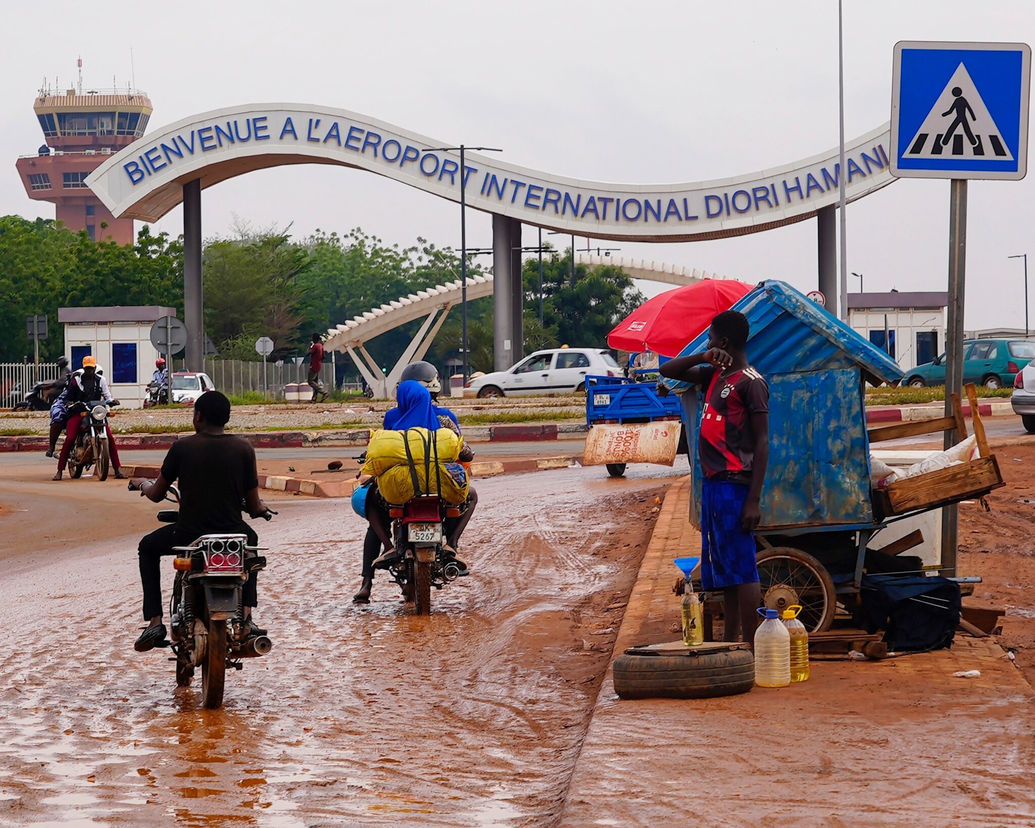 Gunmen Attack a Major Airport in Niger