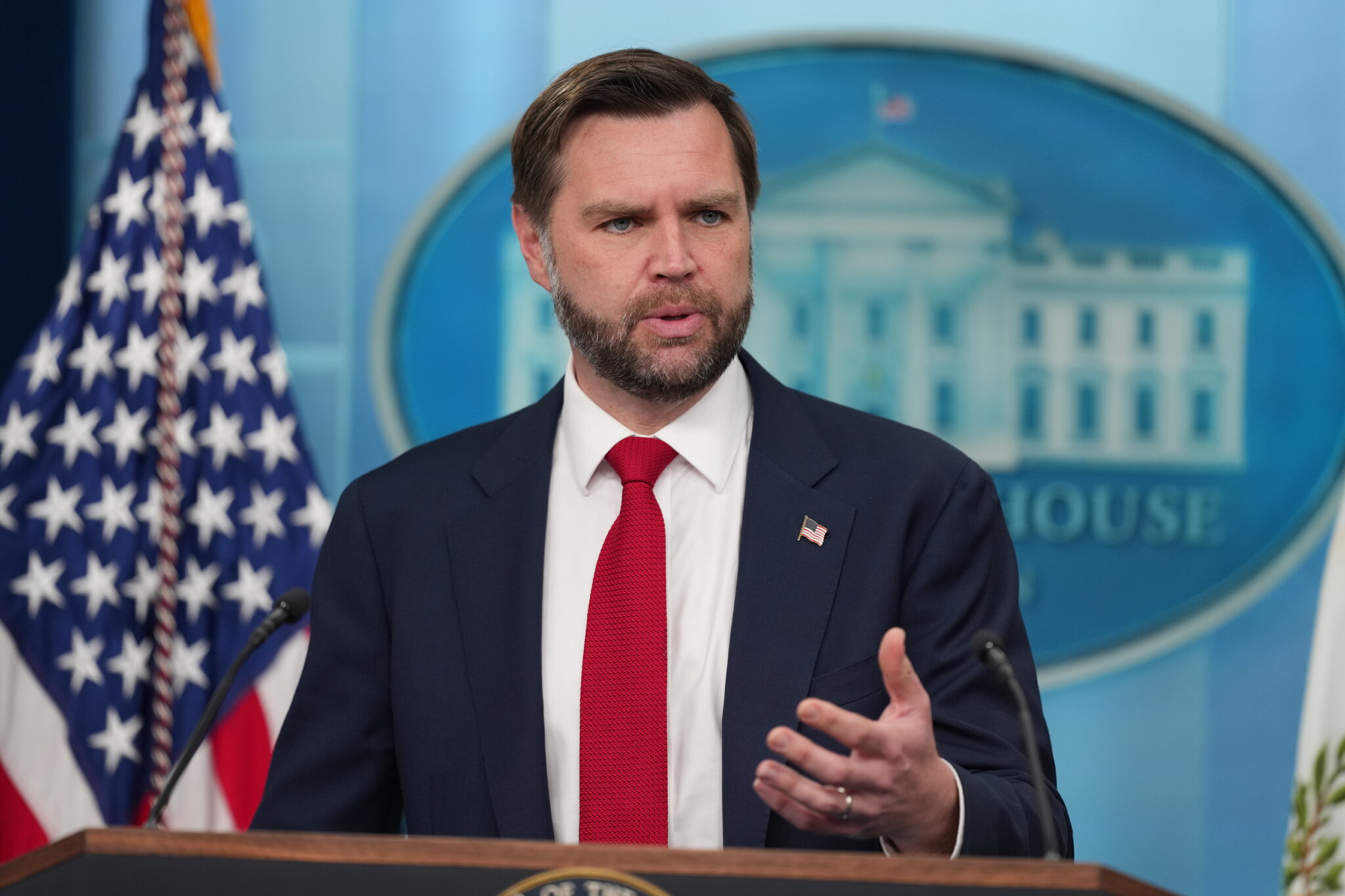 Iran War Live Updates: Vance Defends Iran Deal as Criticism Mounts
