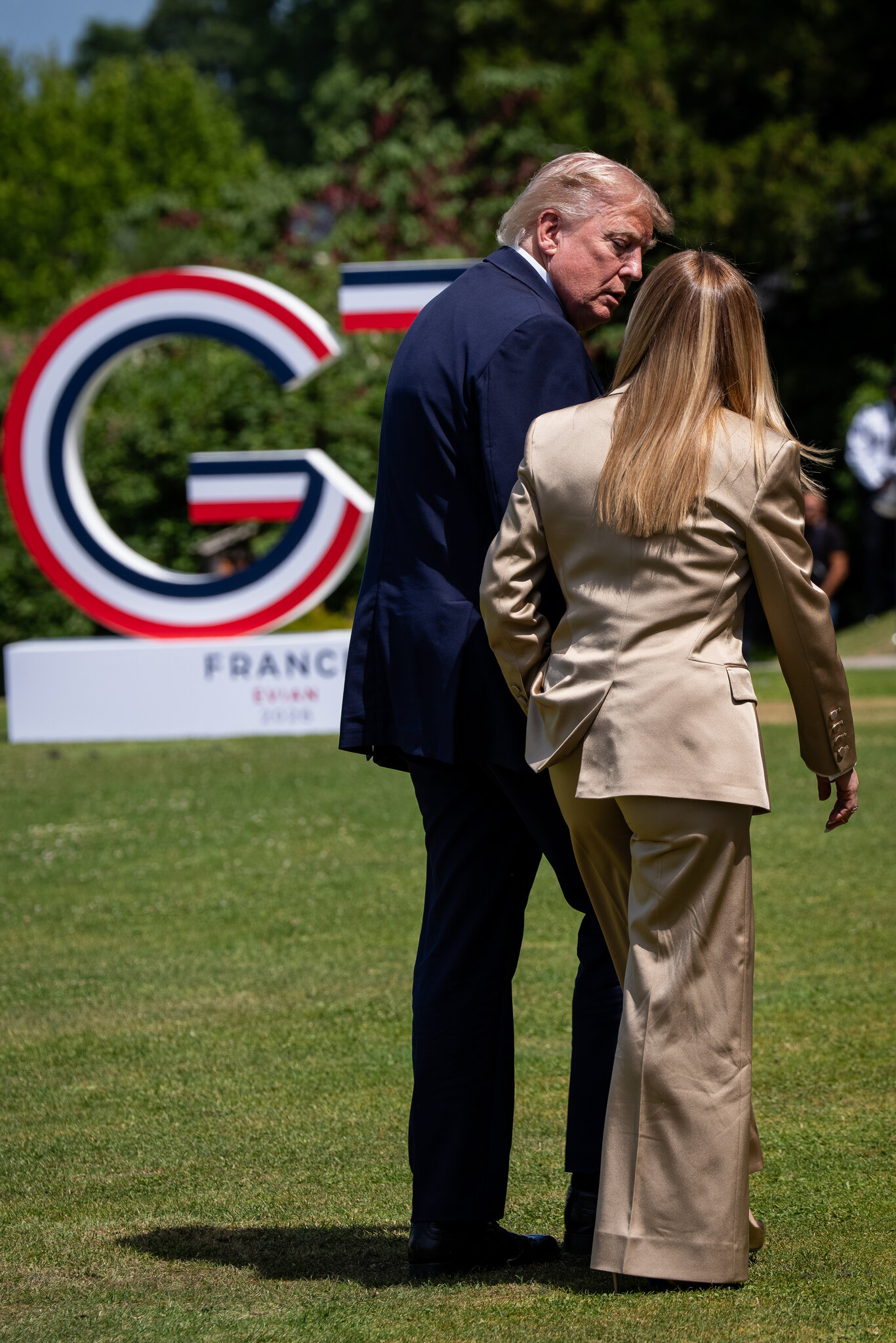 Italy Doesn’t ‘Beg,’ Giorgia Meloni Tells Trump