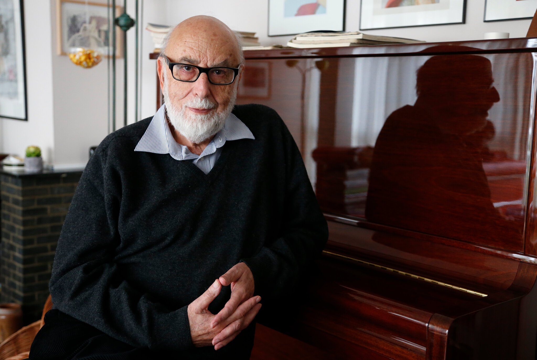 François Englert, Nobelist Who Helped Predict the ‘God Particle,’ Dies at 93