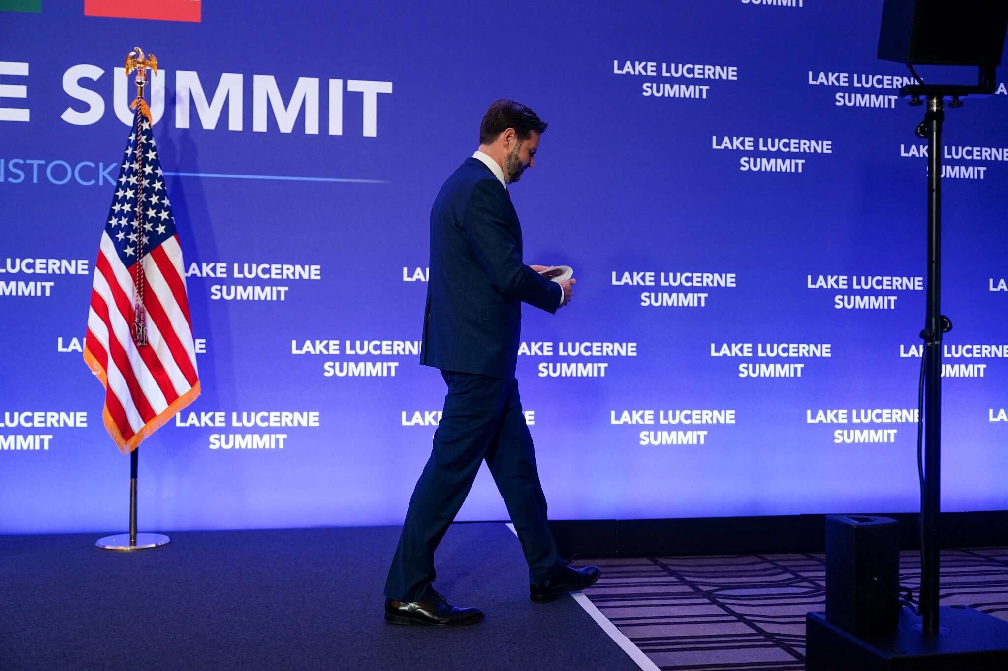 U.S. Temporarily Lifts Oil Sanctions Against Iran, Citing ‘Productive’ Talks