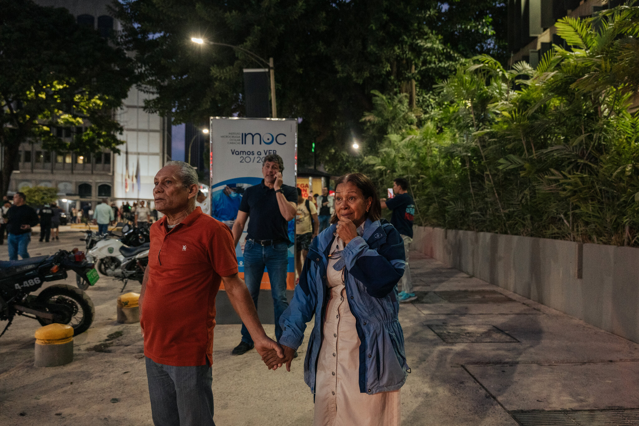 Residents Describe Terror and Confusion as Quakes Struck