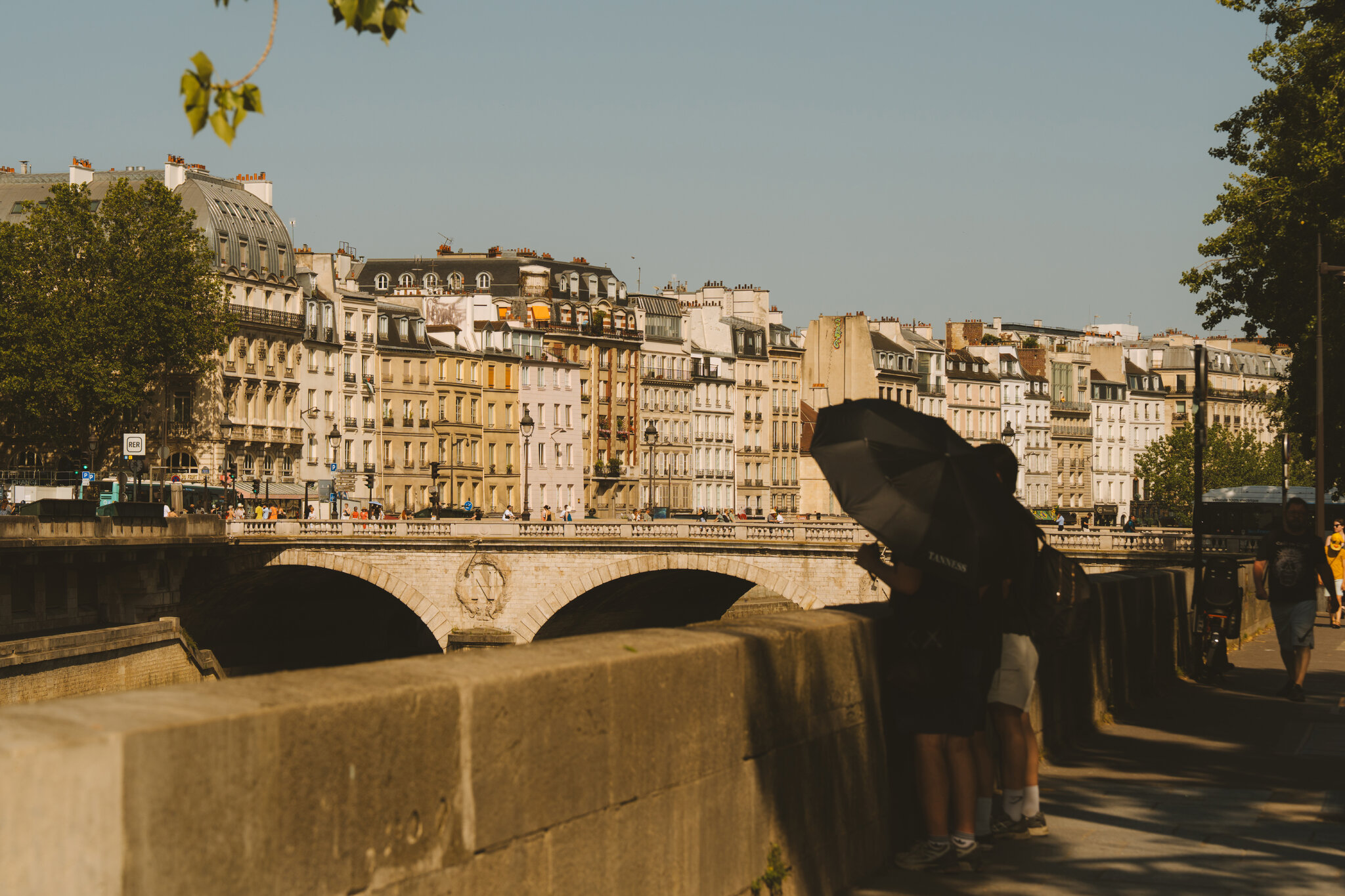 Latest Victims of France’s Heat Wave: Children Locked in Family Cars