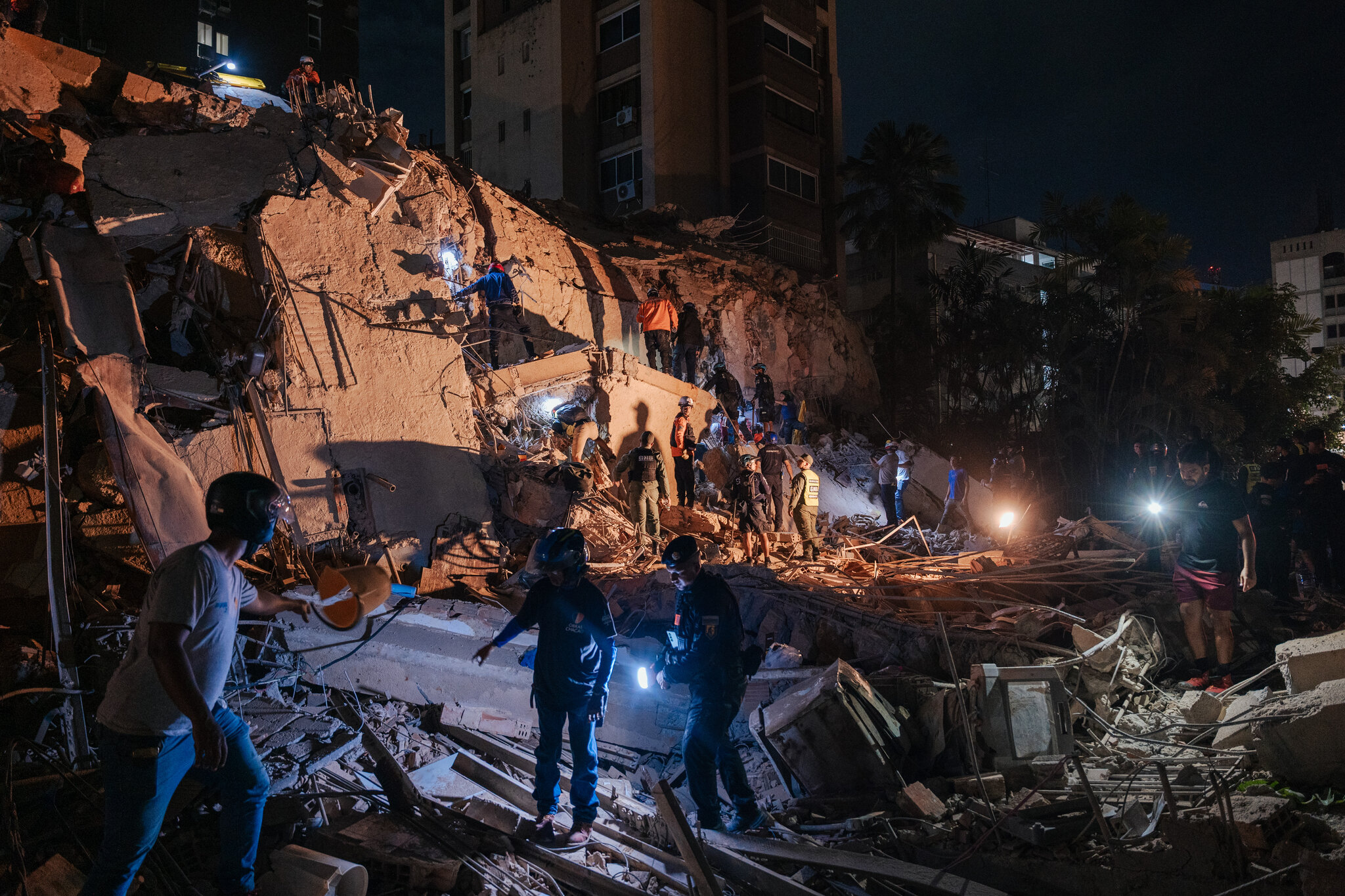 Earthquakes Strike Venezuela