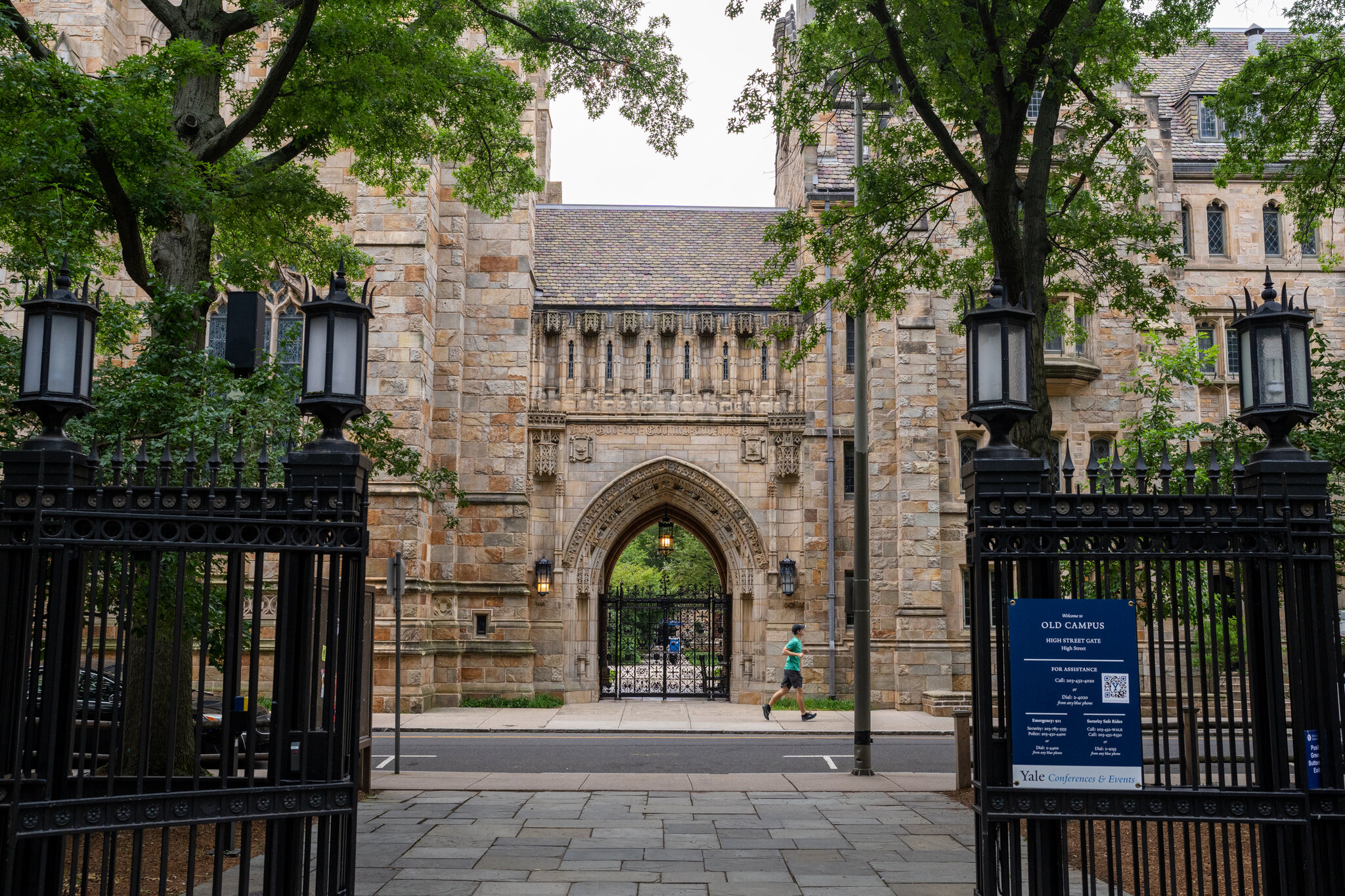 Yale Seeks Trump Administration Deal as It Faces Sprawling Investigation