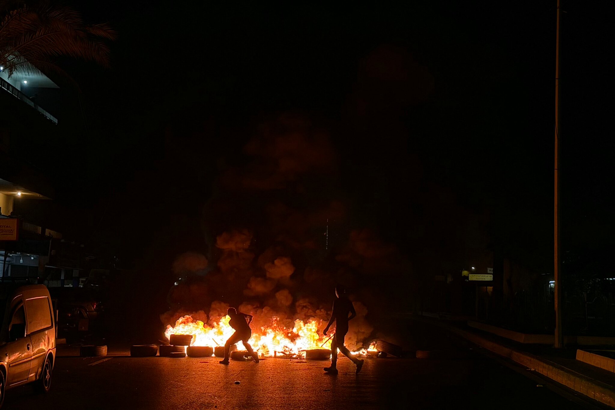Deal With Israel Divides Lebanese, Fueling Protests in Beirut
