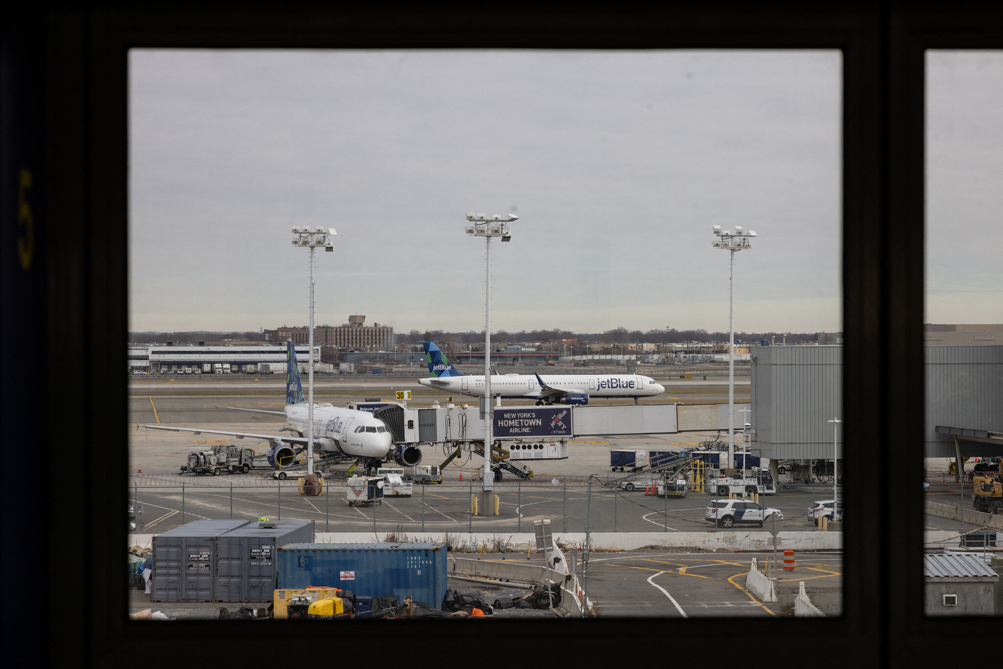 Drone Strikes JetBlue Flight Landing at Kennedy Airport, Pilot Says