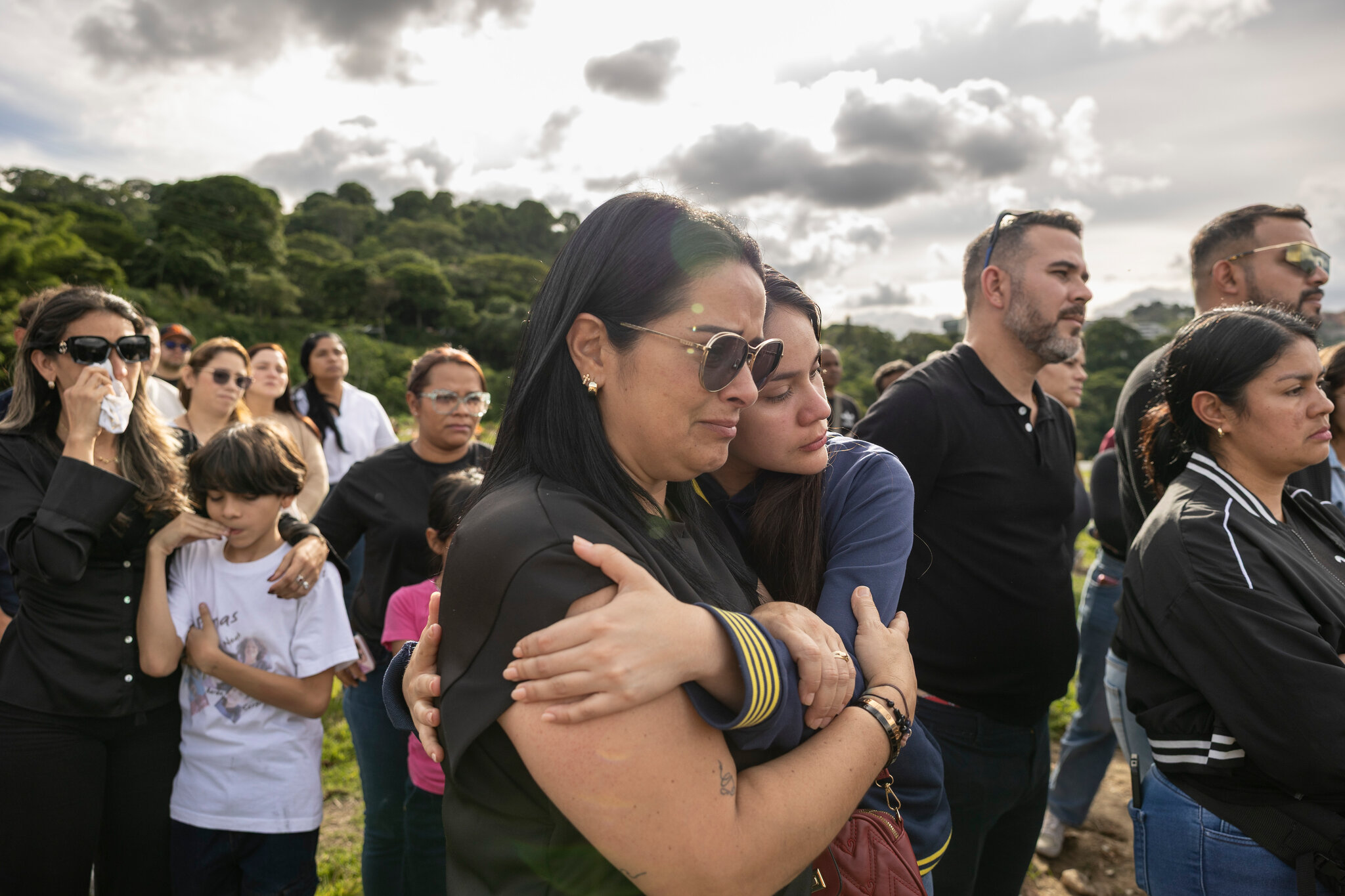 At Funerals, Venezuela’s Wounded Families and Friends Unite in Grief