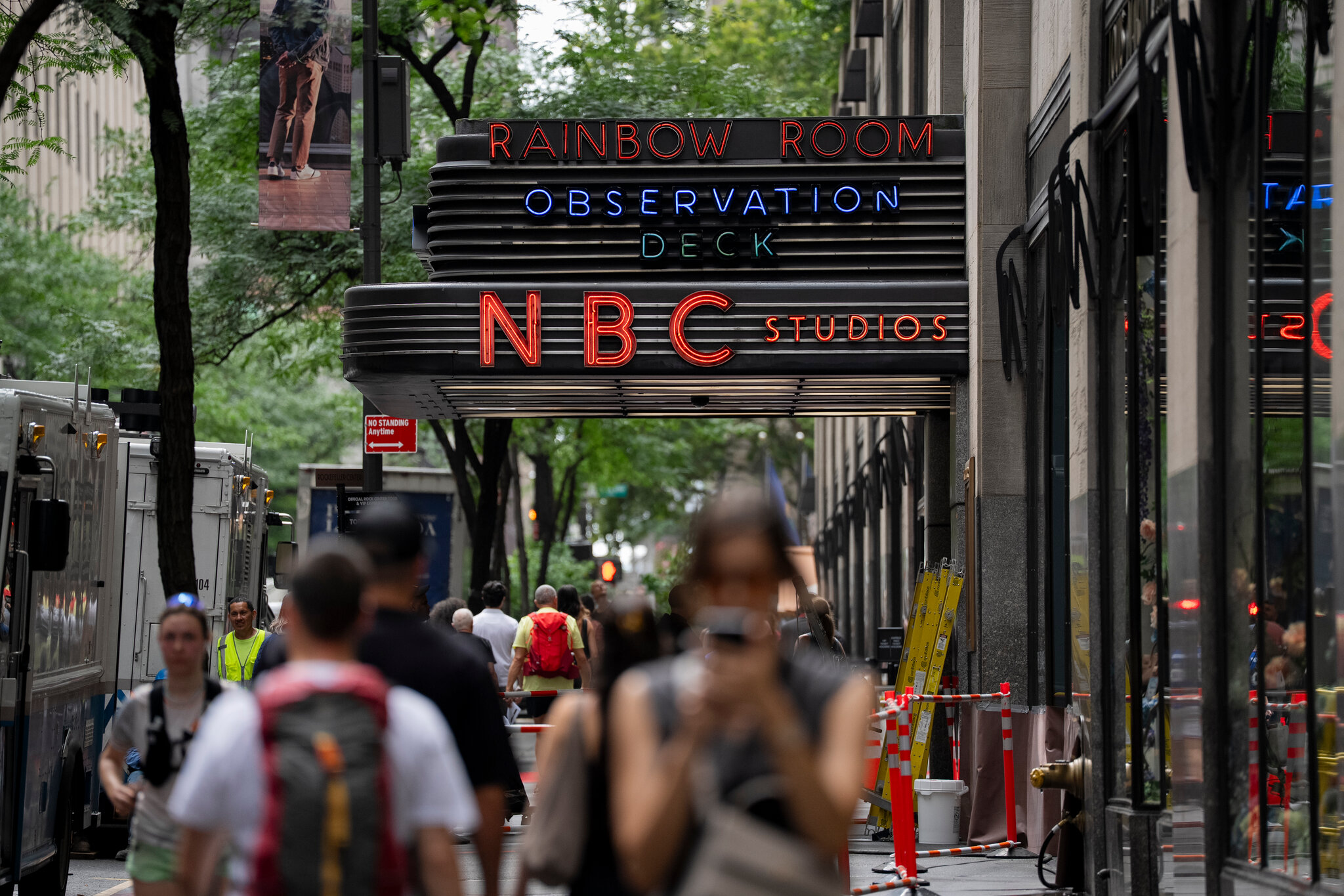 Comcast and NBCUniversal Will Go It Alone. But for How Long?