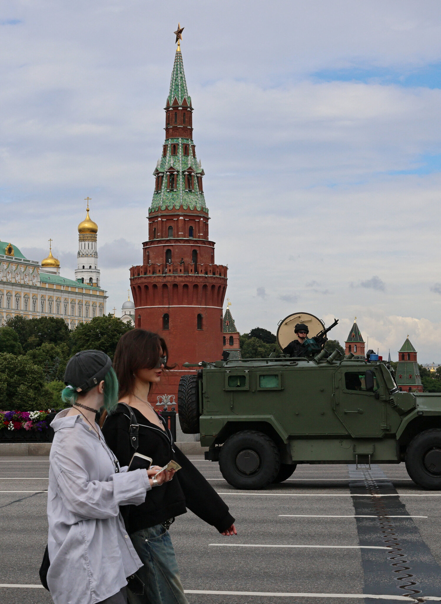 Moscow Is Attacked by Dozens of Drones, Its Mayor Says