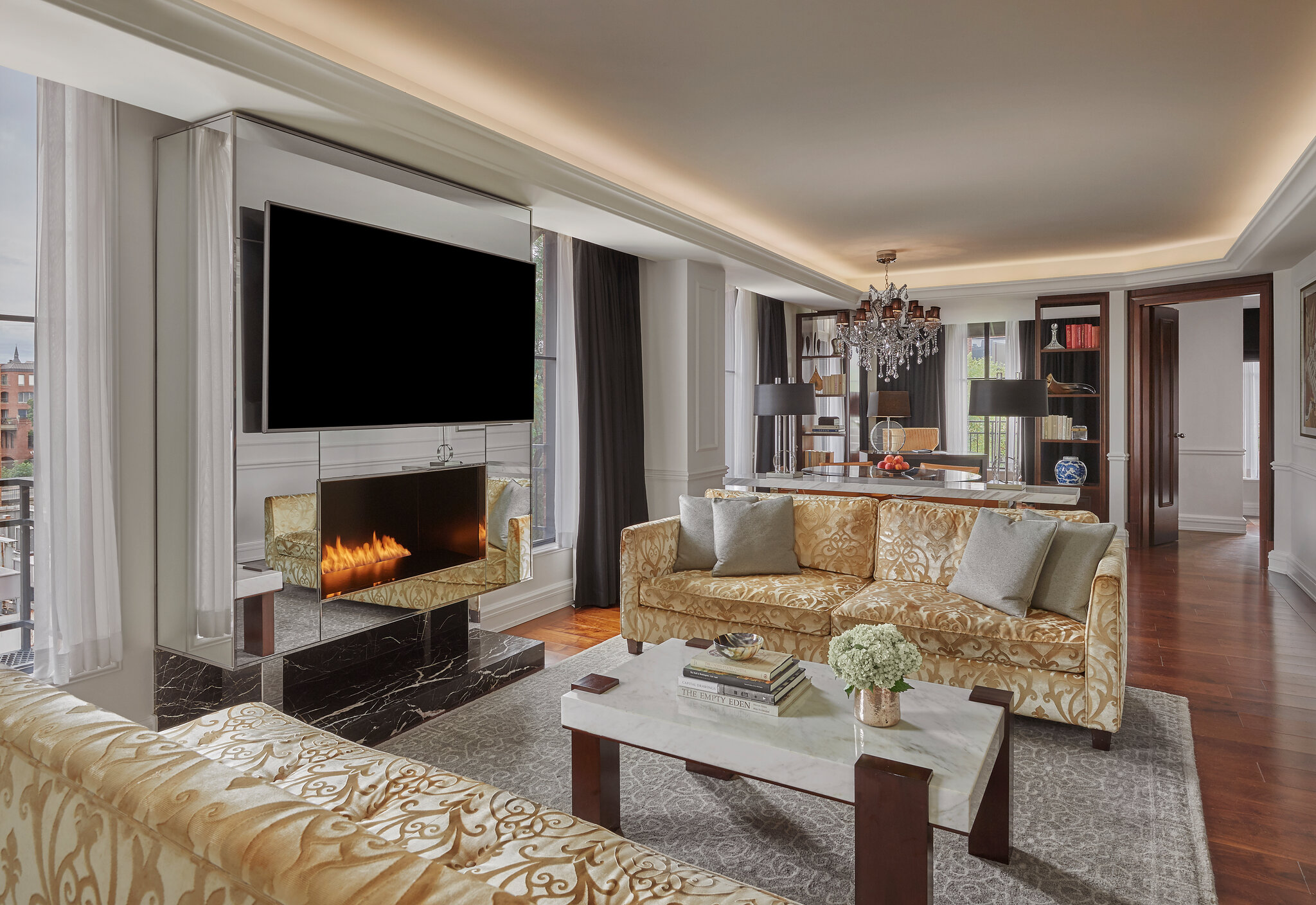 Luxury hotels in Washington roll out $250,000 Fourth of July packages.