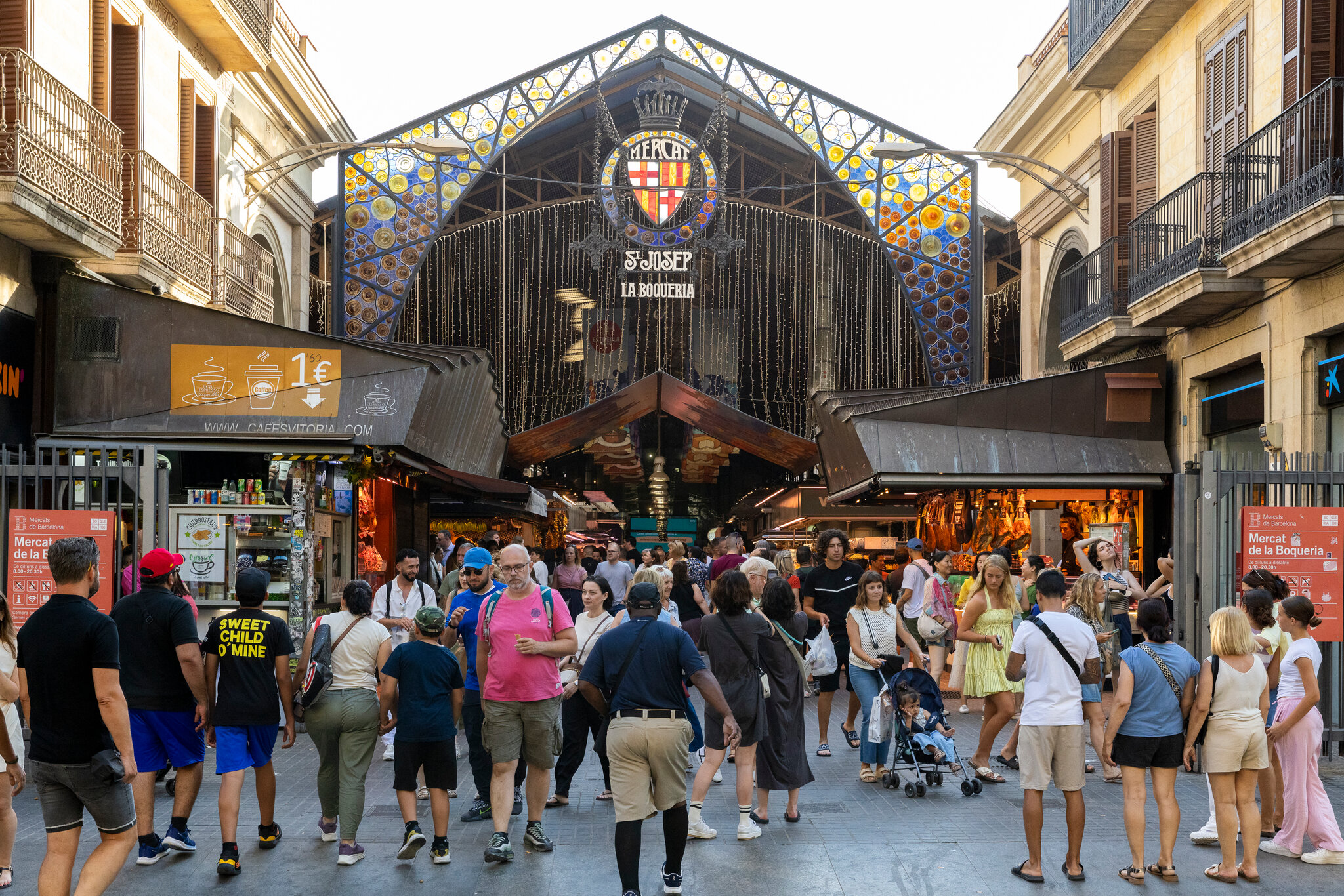 Barcelona’s New Message: ‘Not One Tourist More.’