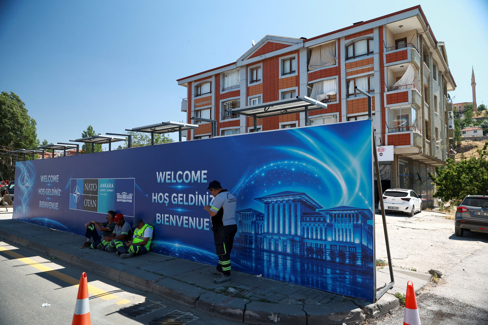 Facing Threats, NATO Finds New Value in Turkey