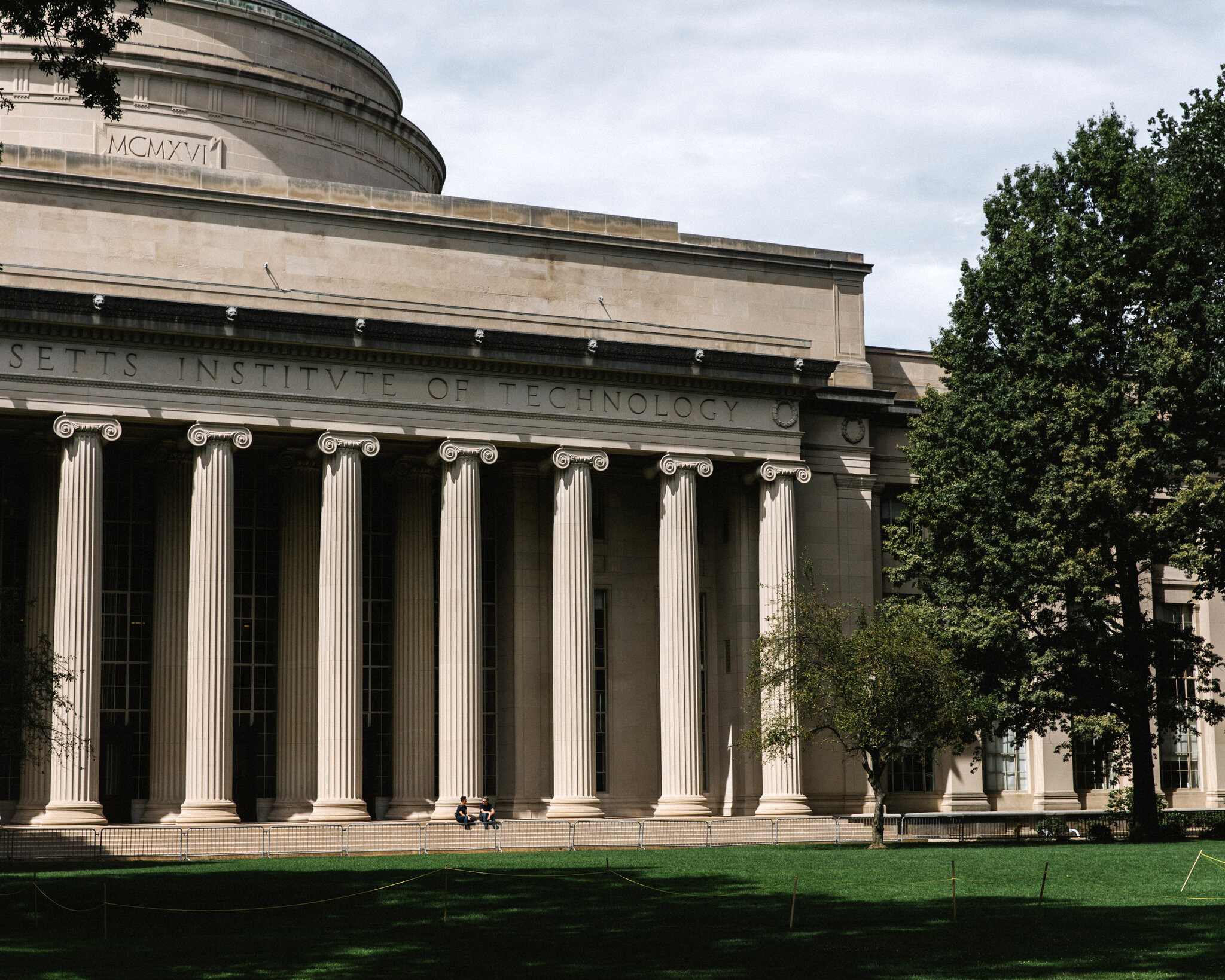 Research Universities Are Admitting Fewer Ph.D.s, a Bad Sign for Science