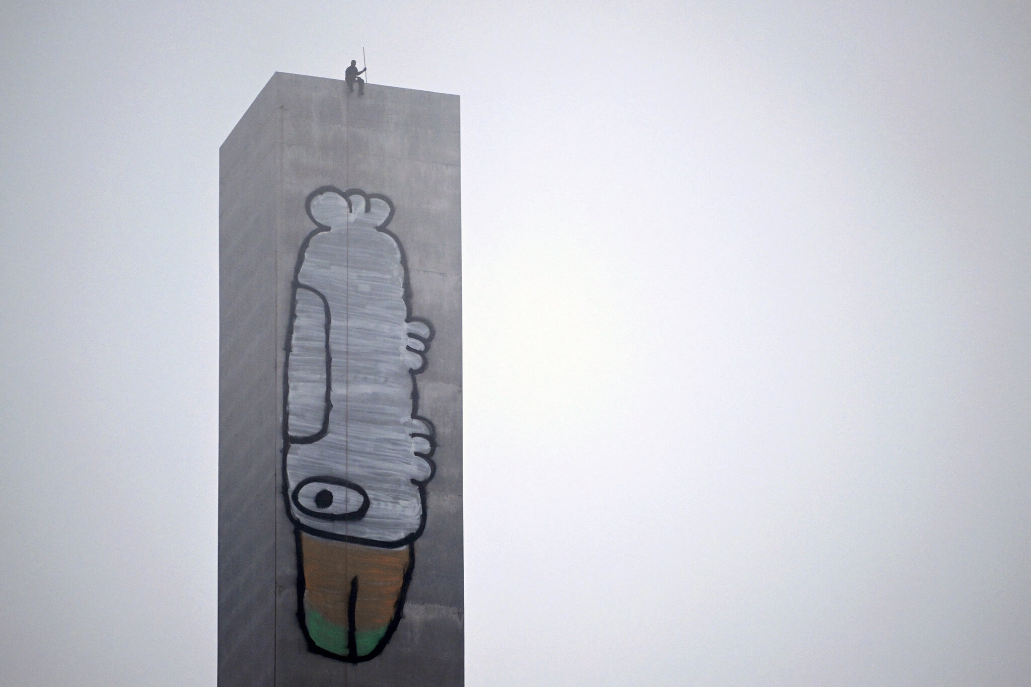 Man Is Charged After Painting a Giant Cartoon Bird on Melbourne Bridge