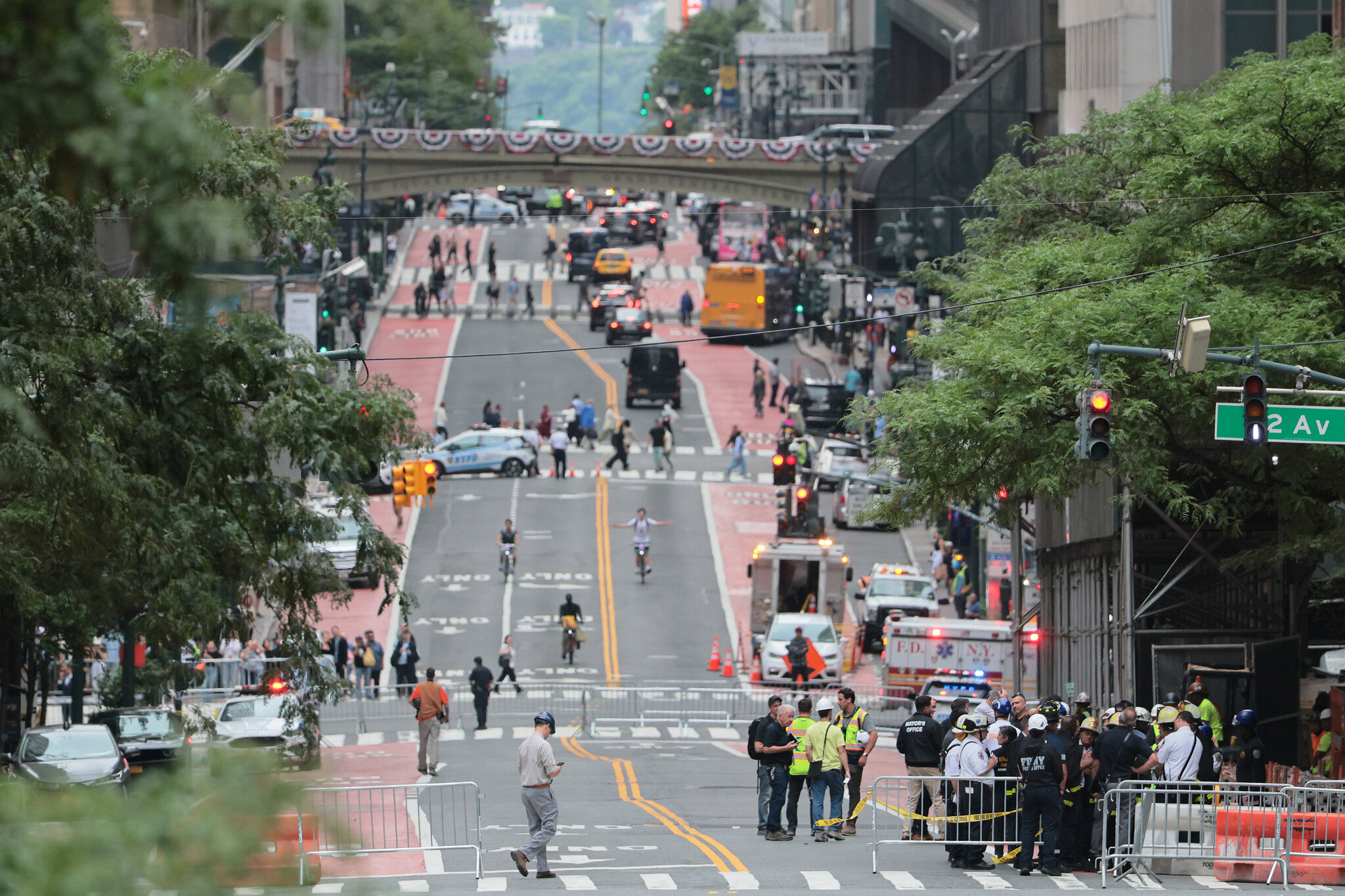 Midtown Evacuations Scramble Plans for Hotel Guests