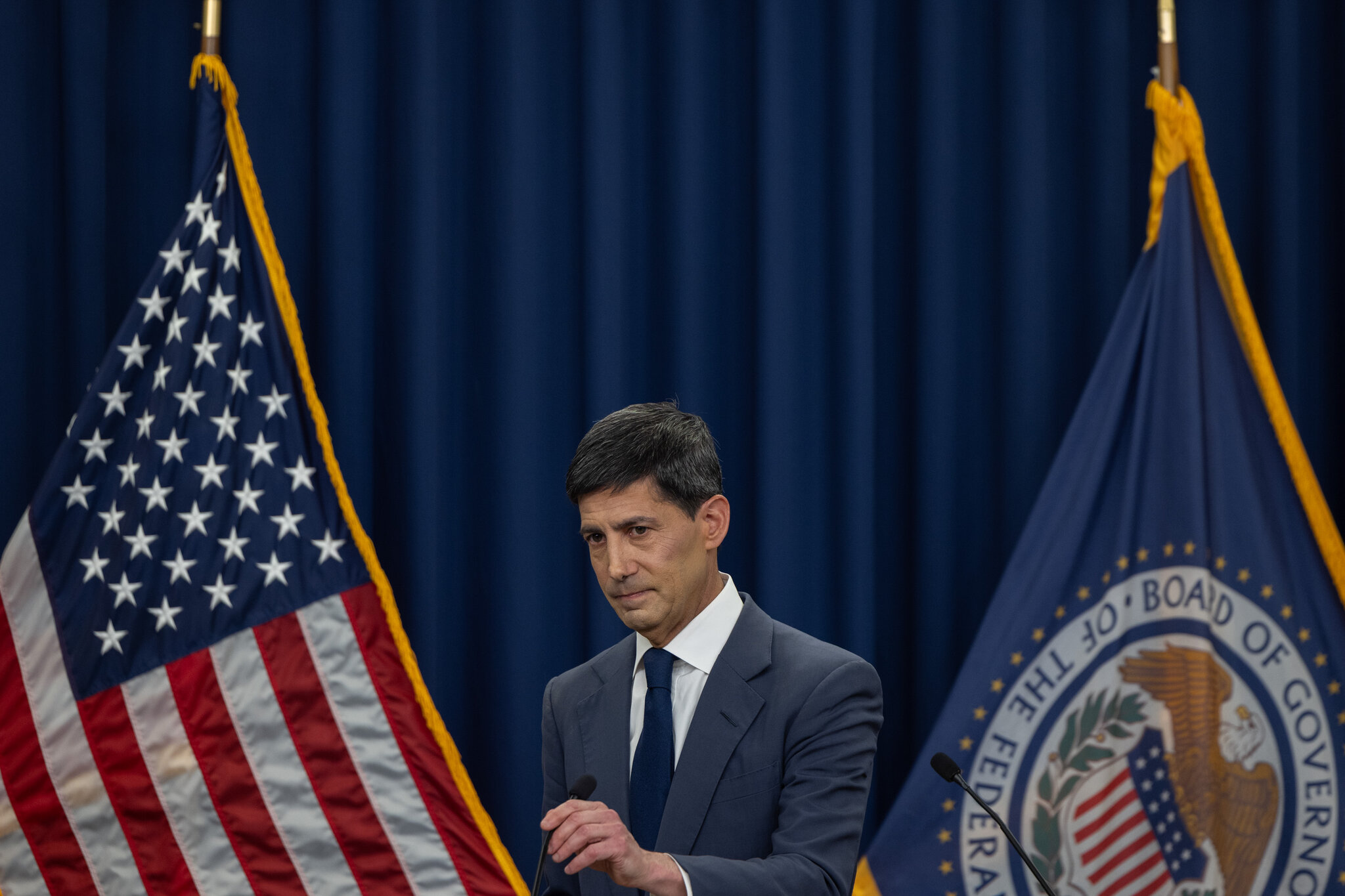A Few Officials Signaled Support for Higher Rates at Warsh’s First Meeting