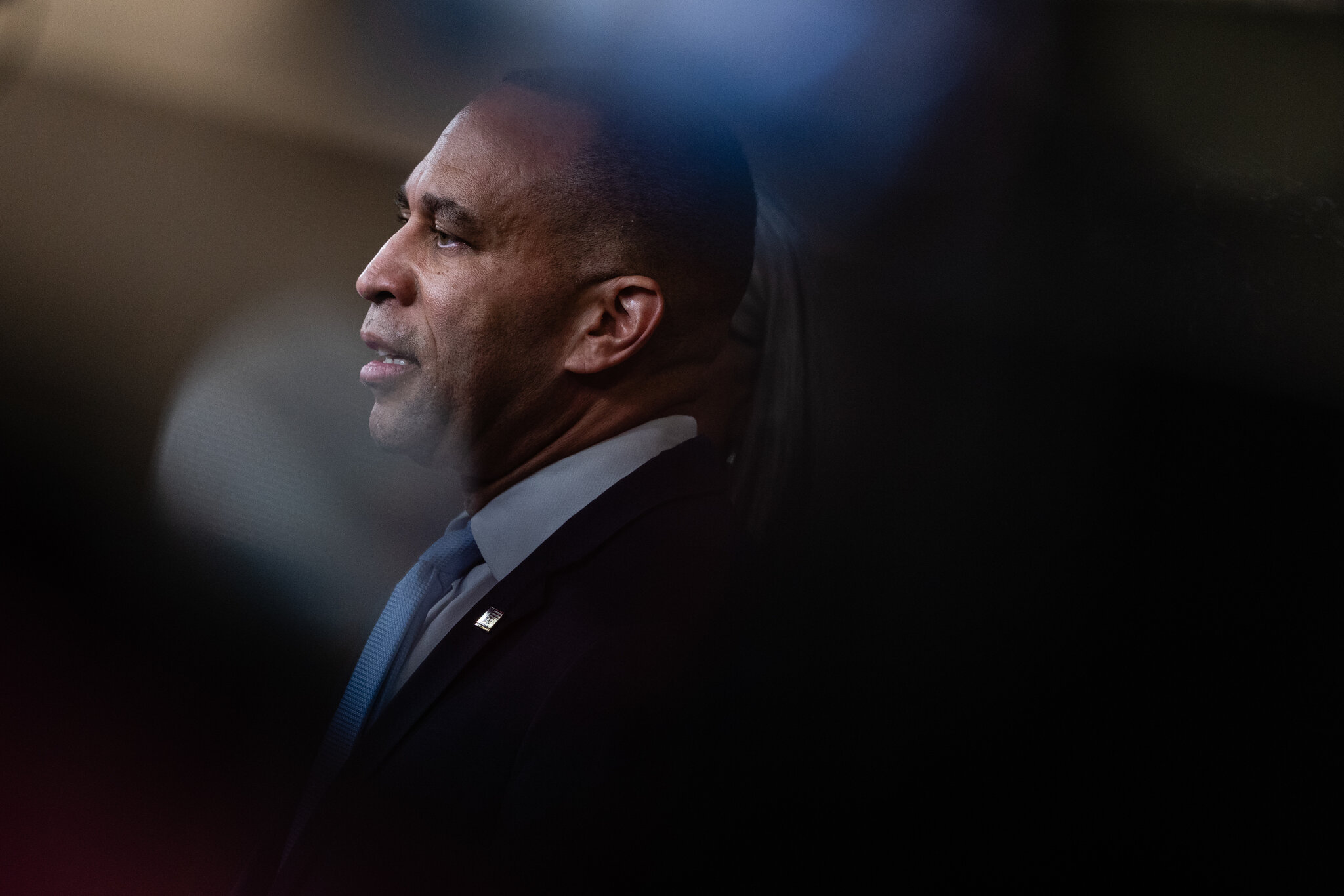 As Progressives Rack Up Wins, Jeffries Shrugs Off Possible Challenges