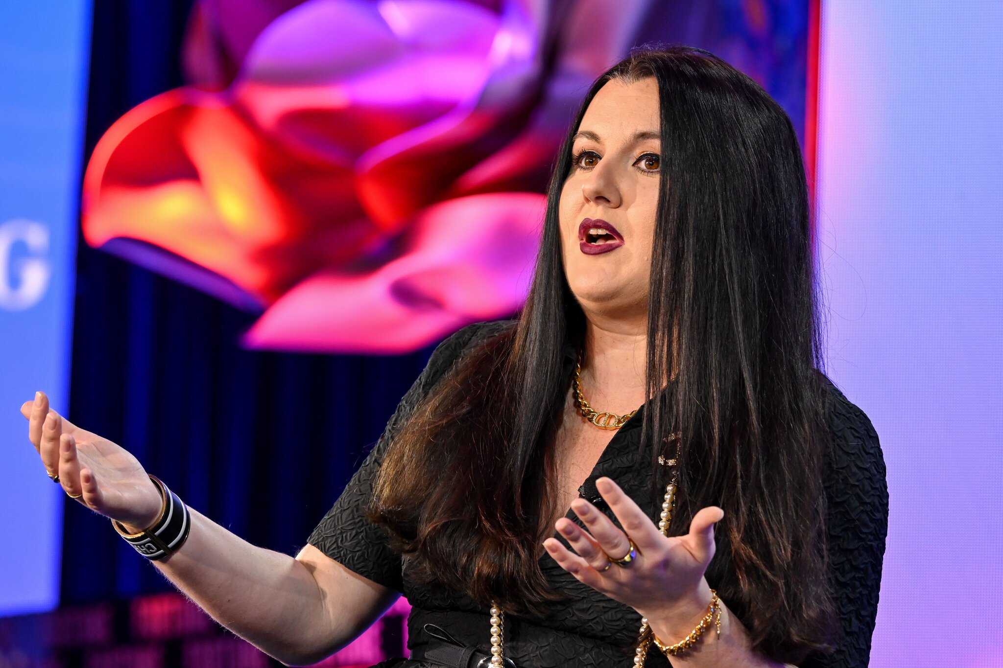 A Top OpenAI Executive, Fidji Simo, Steps Down