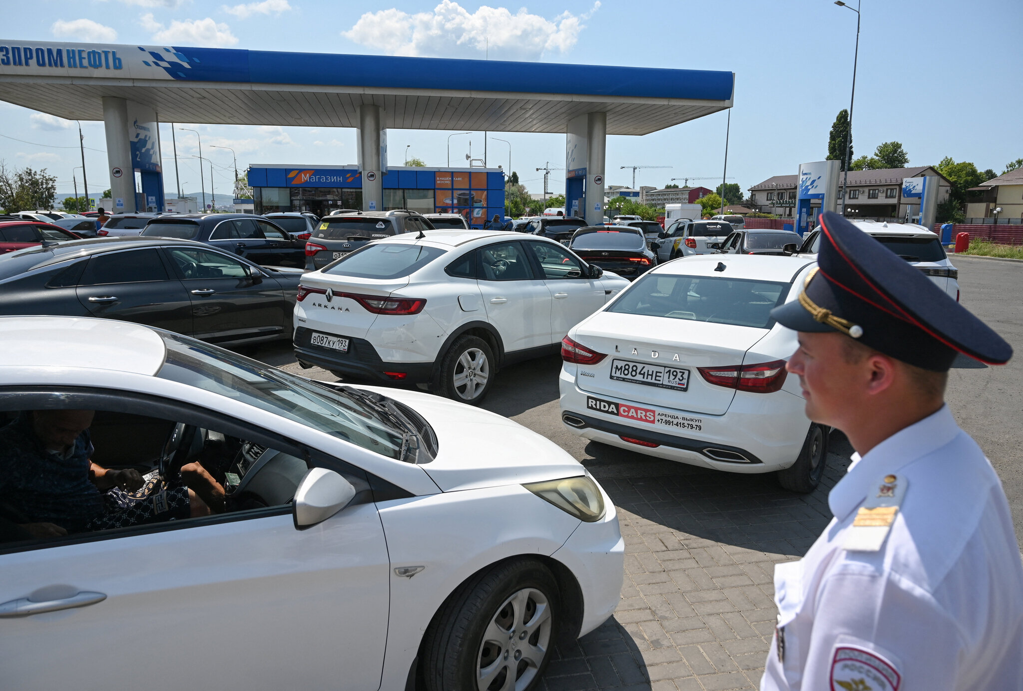 Russian Finances Get Shakier, Despite Short-Term Bonus From Iran War