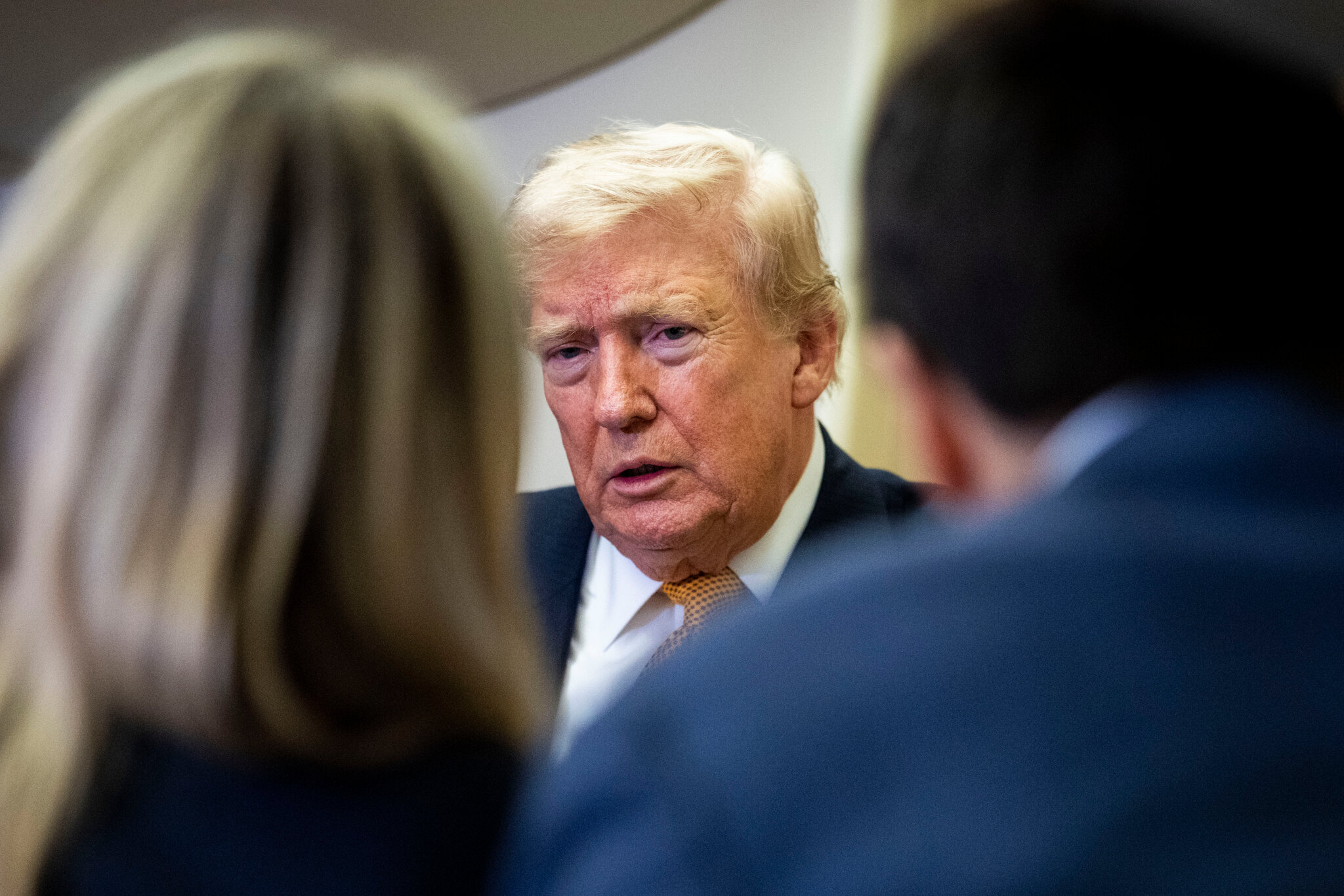 Live Updates: U.S. and Iran Sink Into Violent Cycle After Latest Strikes