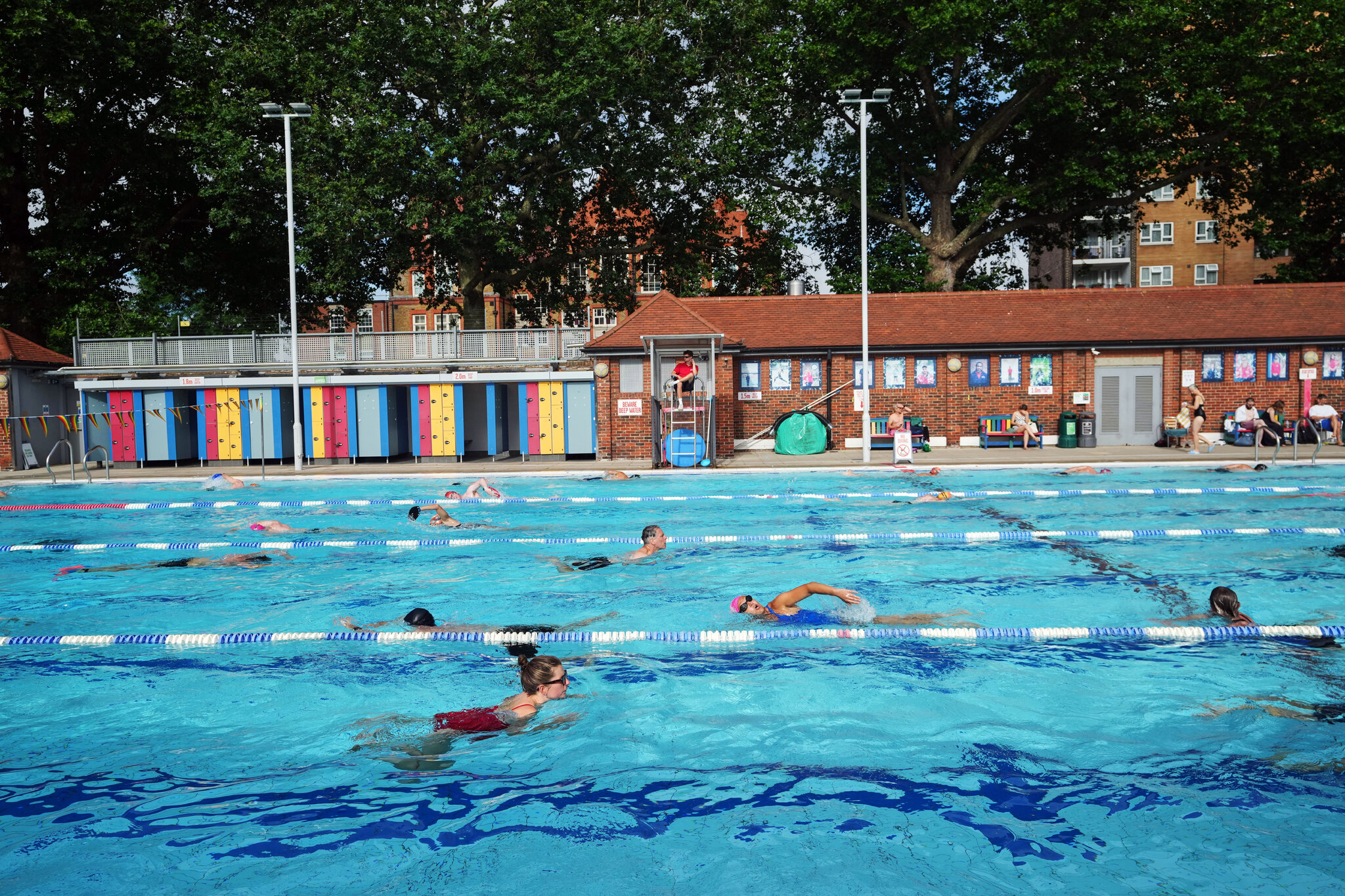 Inside London’s Sweaty Scramble for Outdoor Swimming