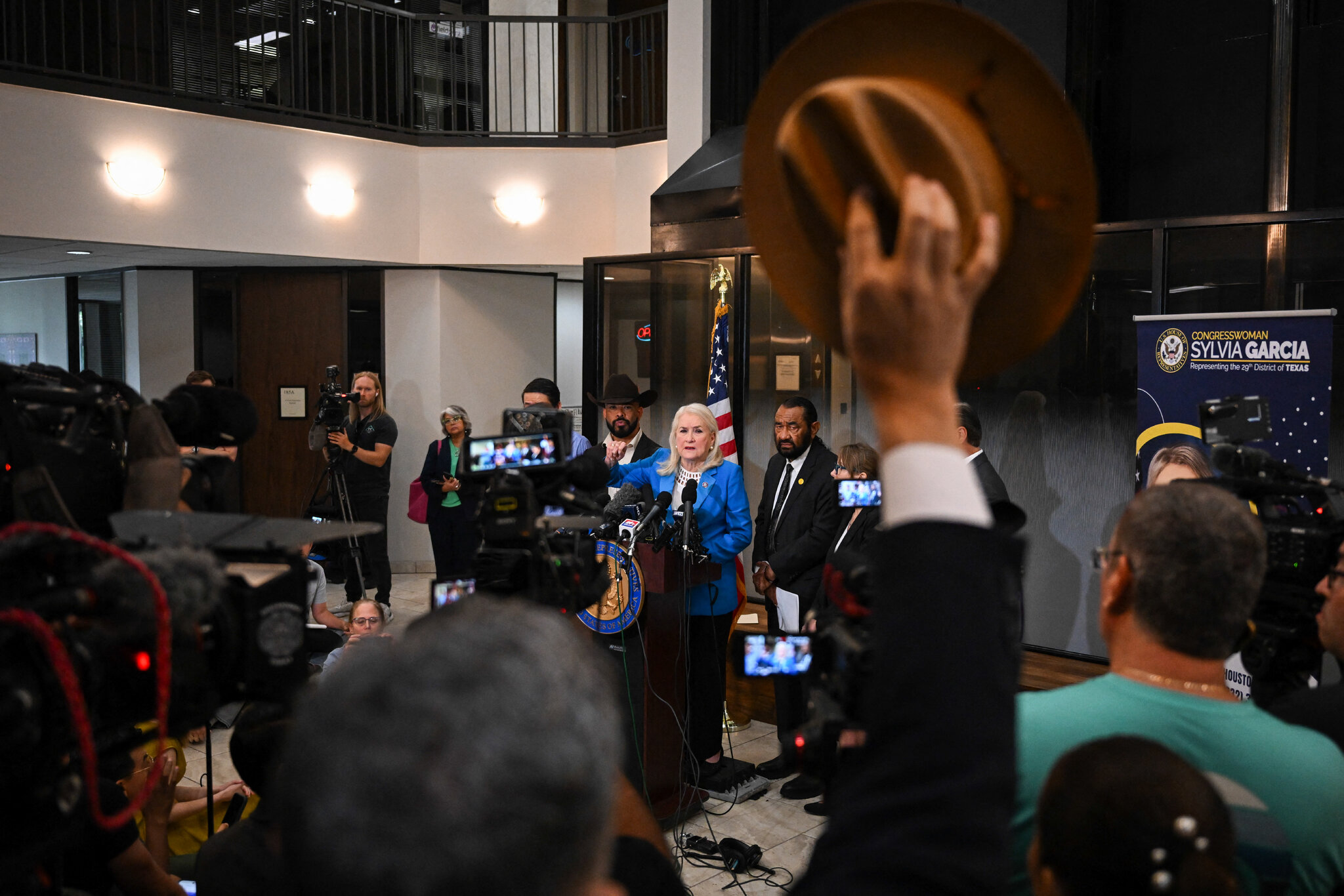 ICE Killing in Houston Puts Focus on Surge in Immigration Arrests