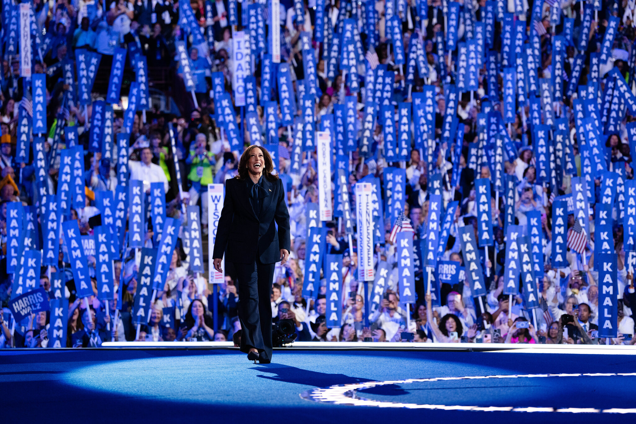 In Replacing Platner, Democrats Are Haunted by Biden-Harris Switch